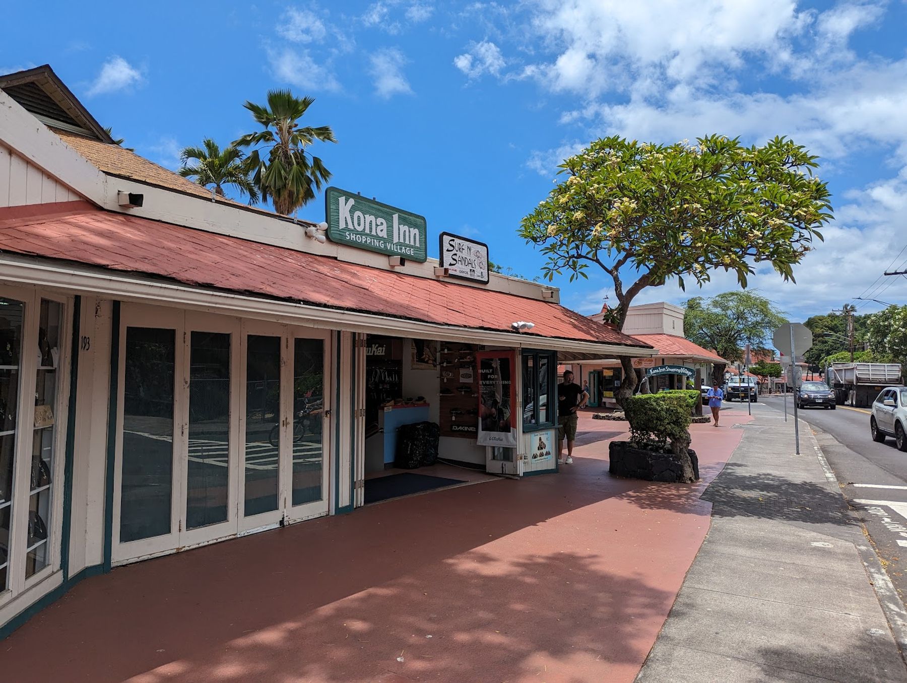 Photo 8 of Uncle Billy's Kona Bay Hotel in Kailua-Kona, Big-island