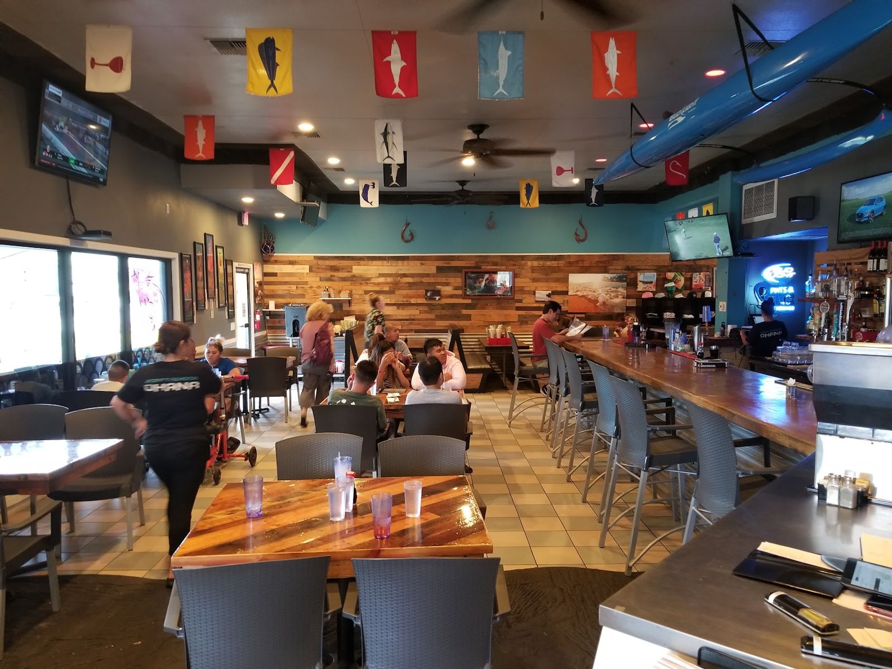 Photo 7 of Umekes Fish Market Bar & Grill in Kailua-Kona, Big Island