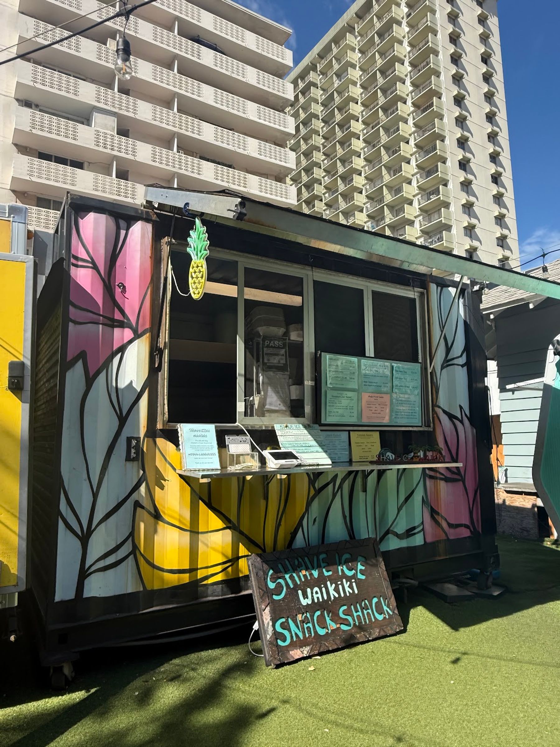 Photo 6 of Shave Ice Waikīkī in Waikīkī, Oahu
