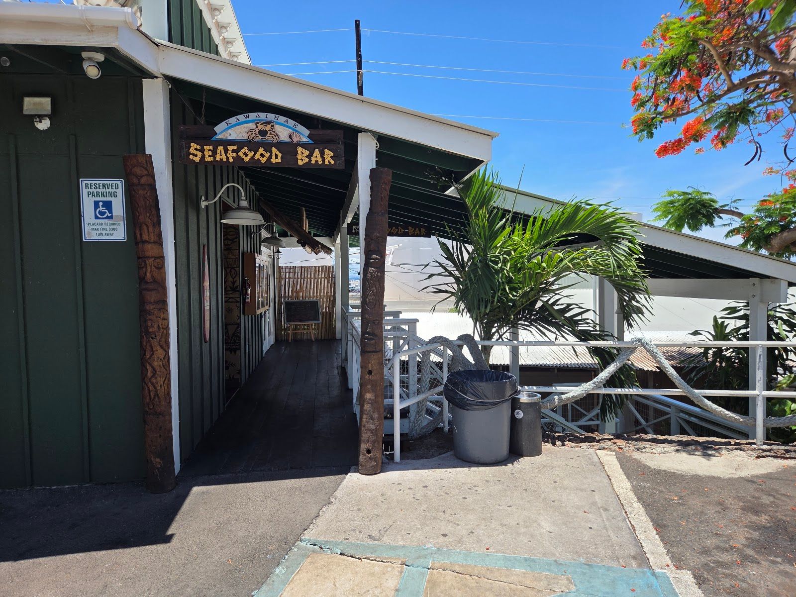 Photo 9 of Seafood Bar and Grill in Mauna Kea Beach, Big Island