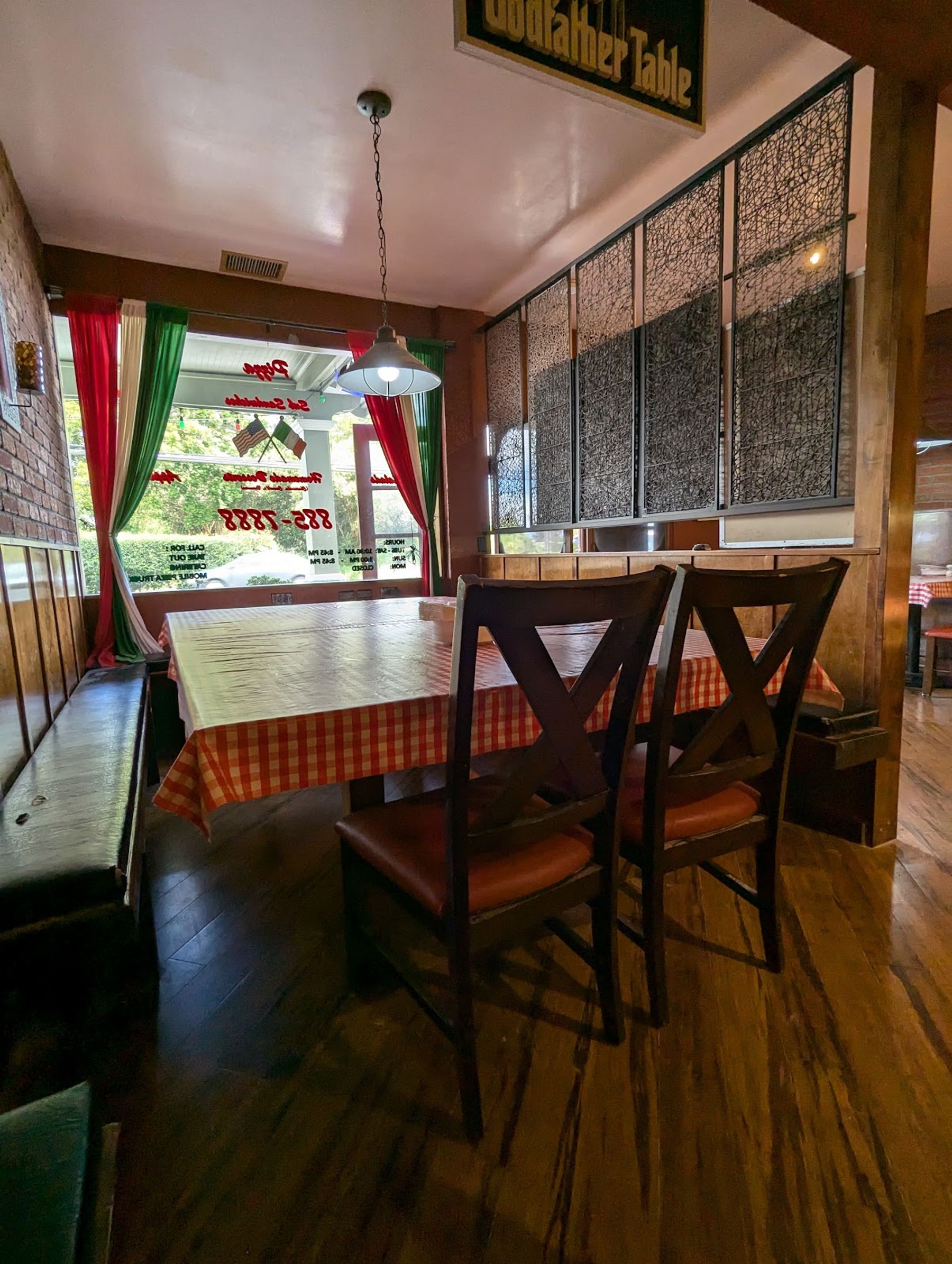 Photo 4 of James Angelo's Underground Pizza in Waimea, Big Island