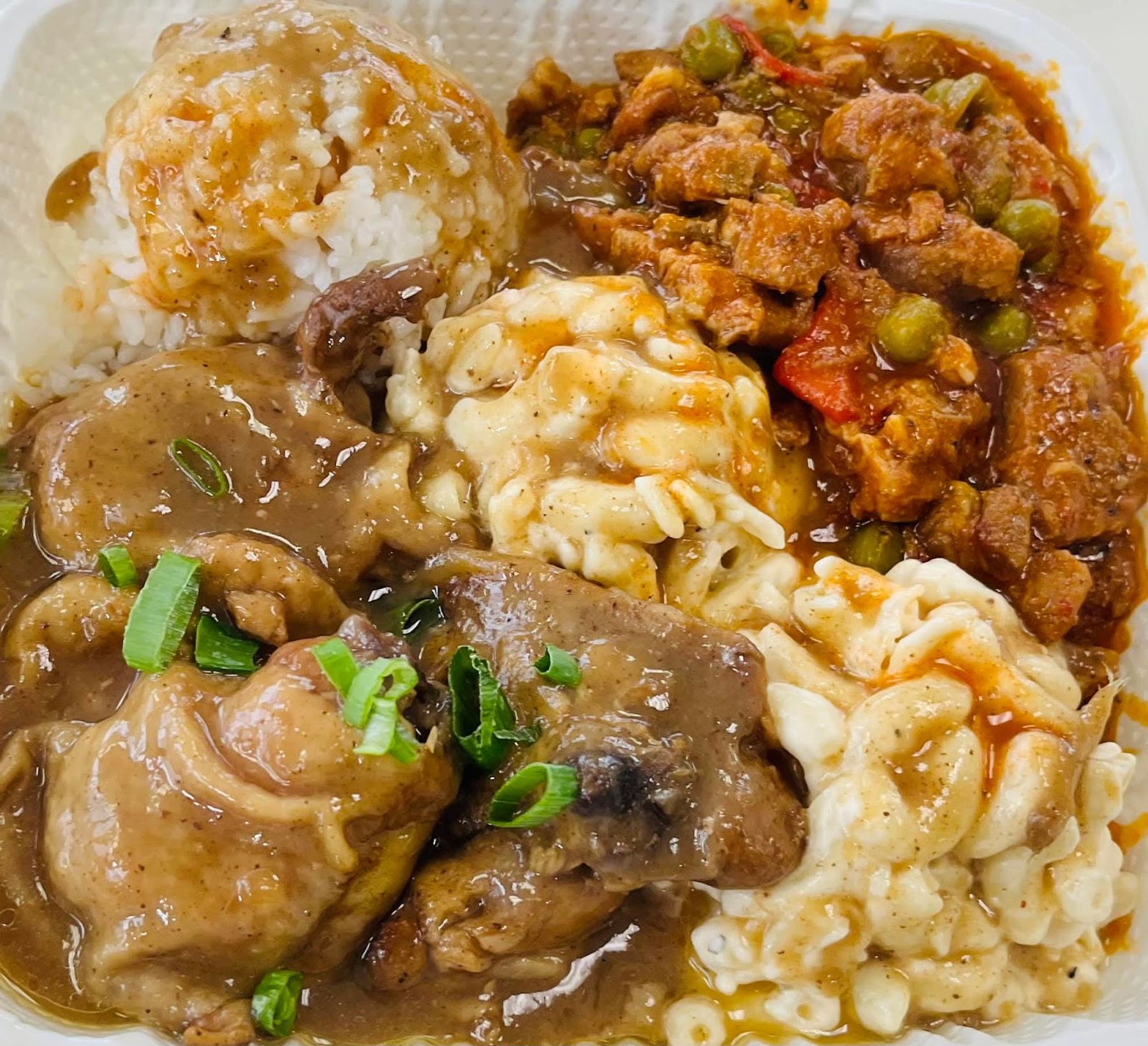 Photo 5 of Richie's Drive Inn in Downtown, Chinatown & Kakaʻako, Oahu