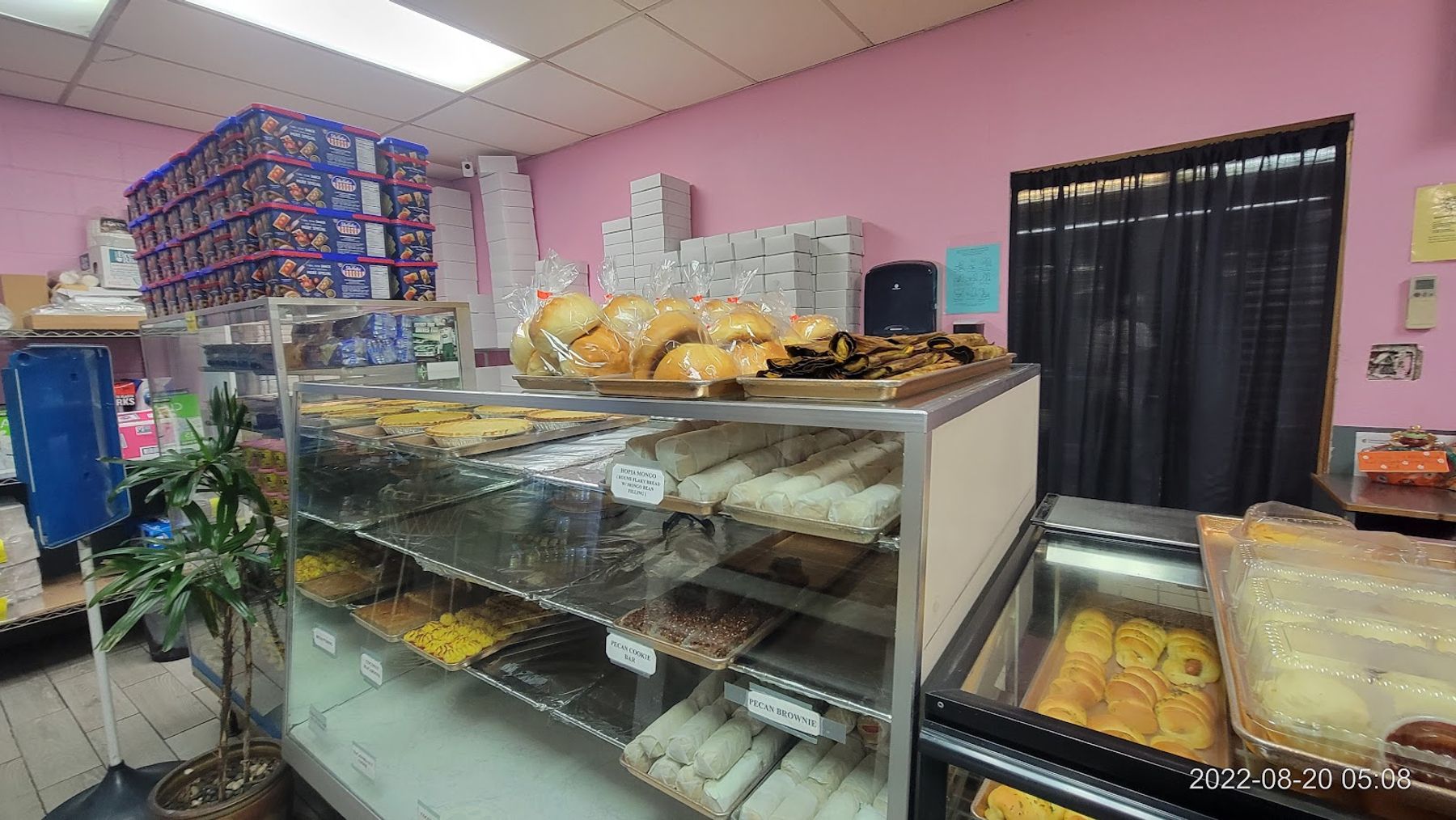 Photo 9 of Nanding's Bakery in Pearl Harbor & ʻAiea, Oahu
