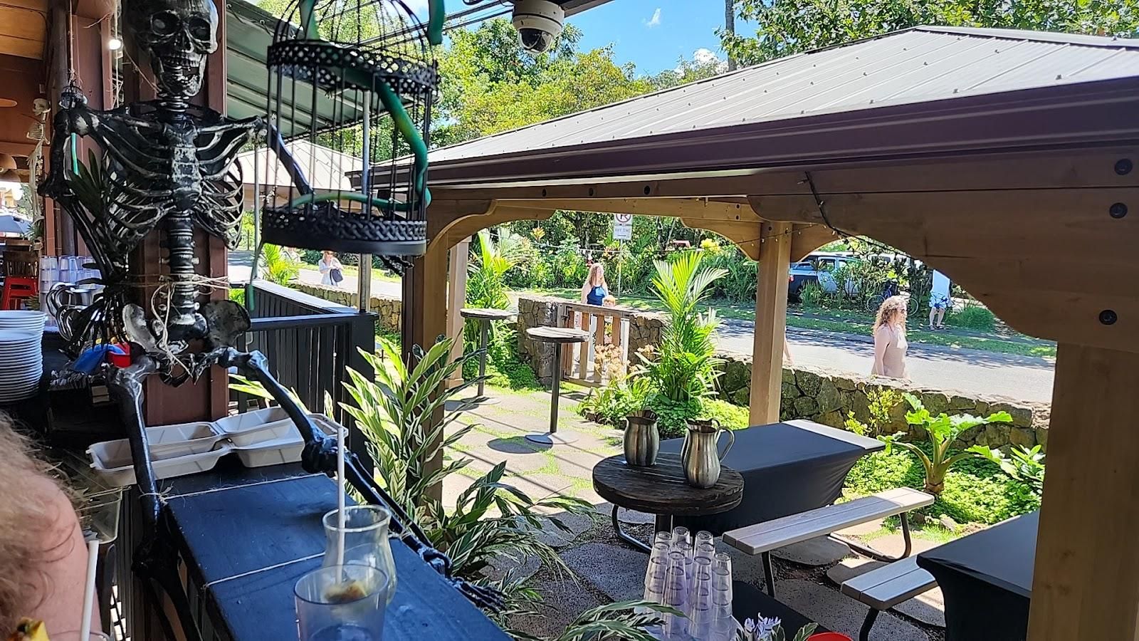 Tahiti Nui restaurant in Hanalei, Kaua‘i