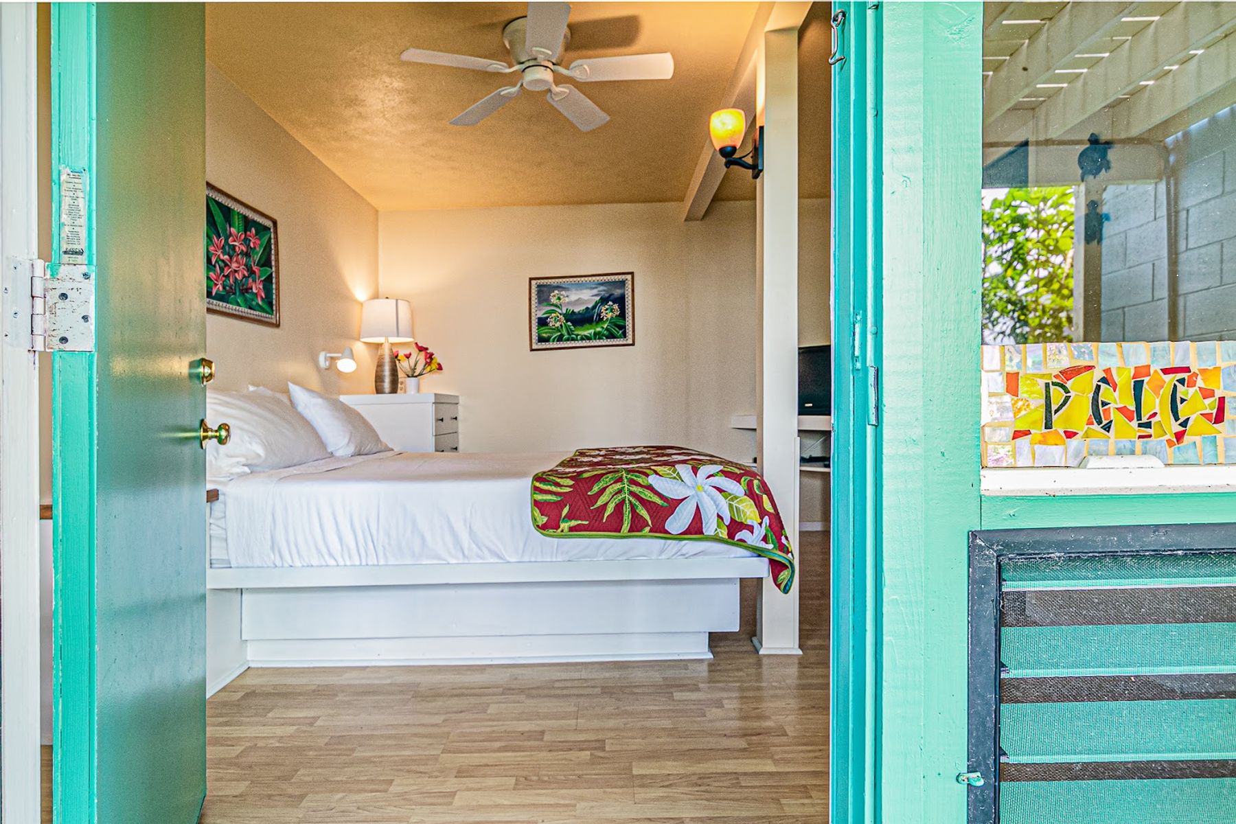 Photo 5 of Hale Kai Hawaii Suites - Oceanfront Hilo Lodging in Greater Hilo, Big-island