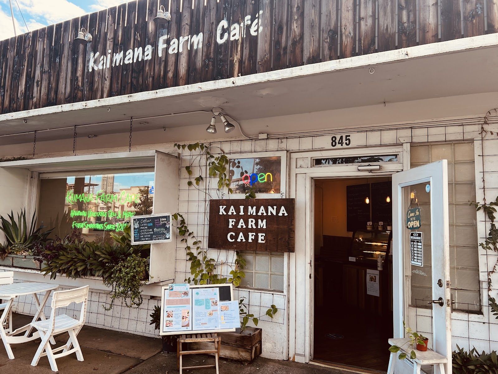 Photo 1 of Kaimana Farm Cafe in Diamond Head & Kapahulu, Oahu