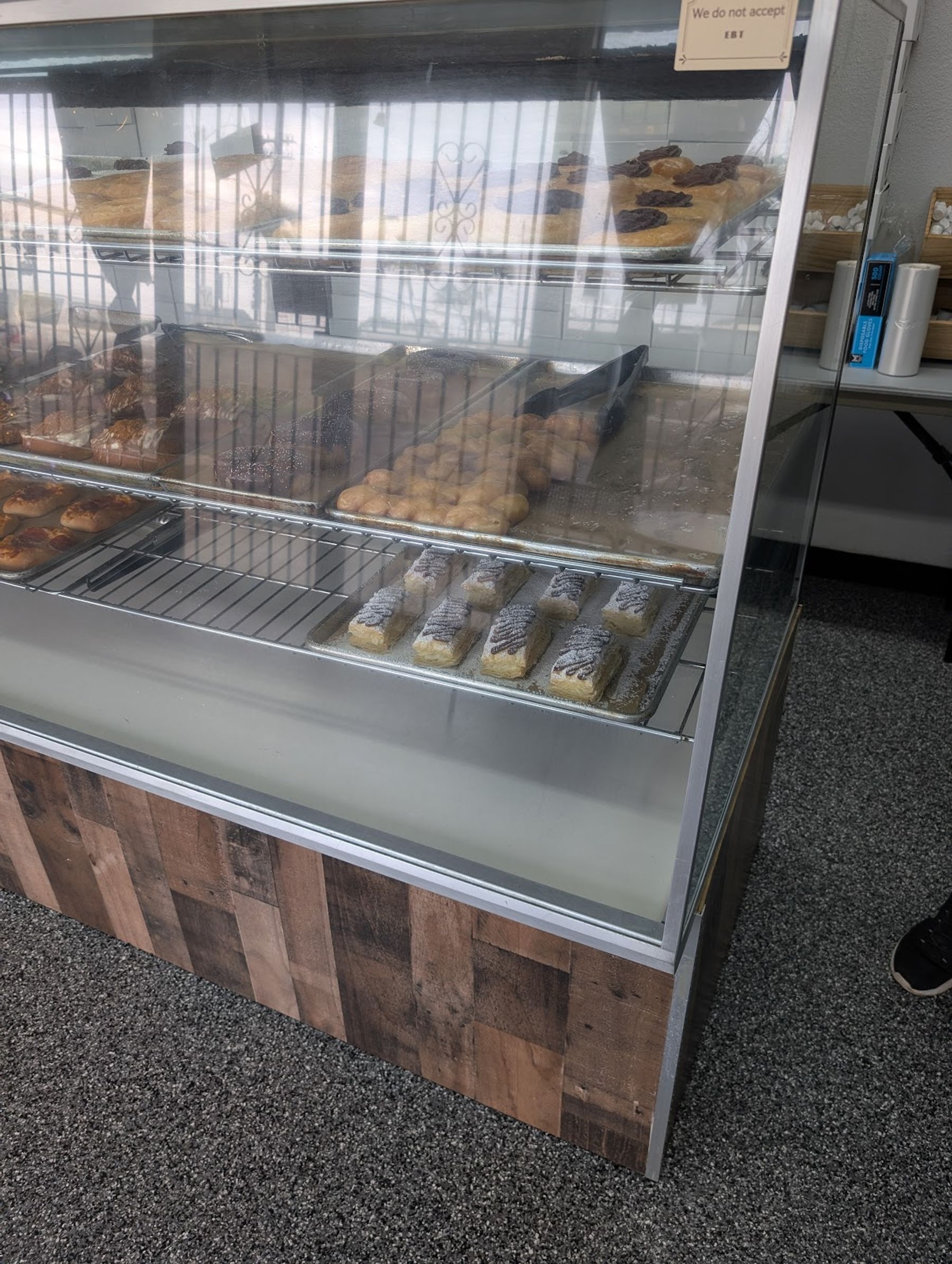 Photo 10 of Oni Onoz Restaurant & Bakery in Waiʻanae Coast, Oahu