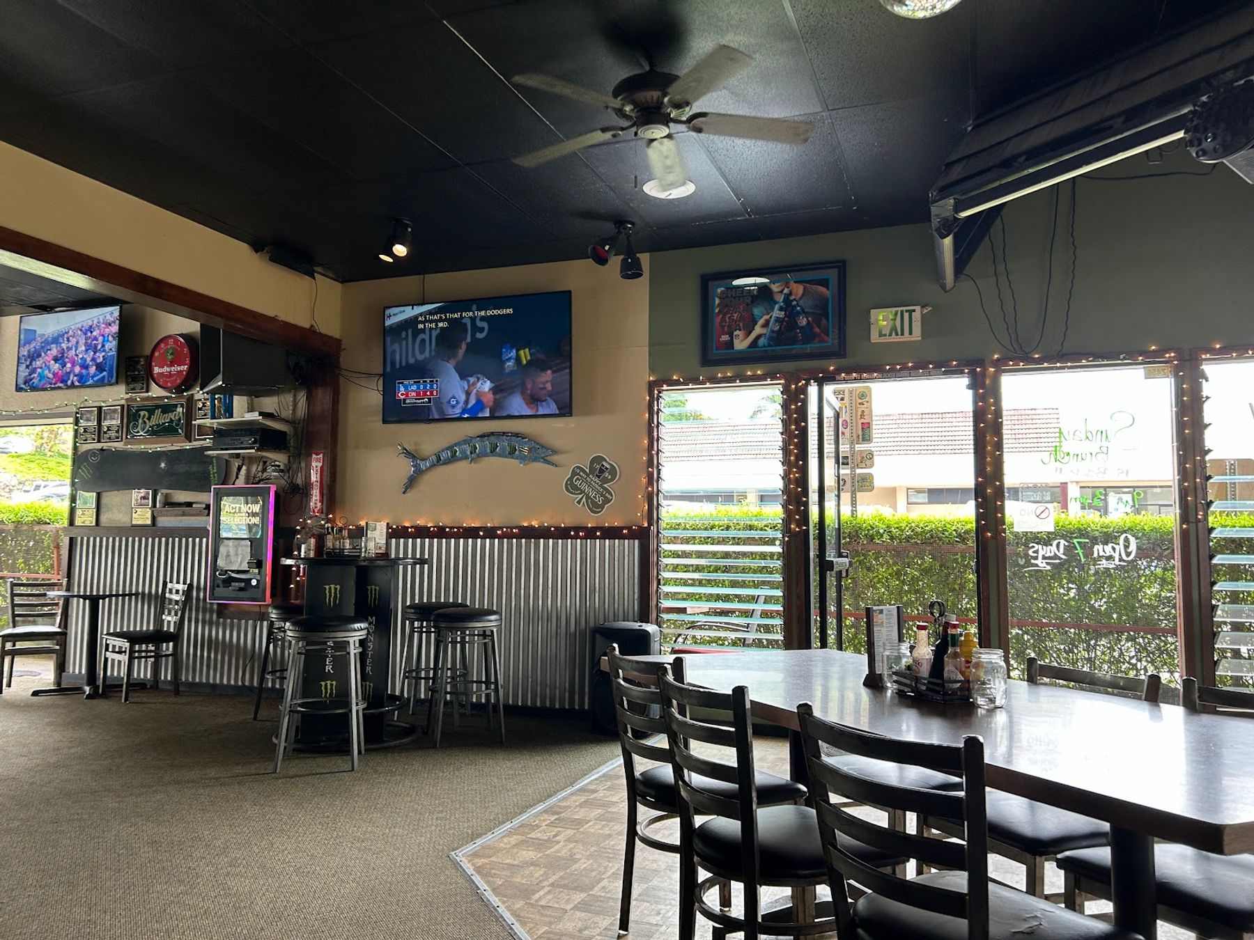 Photo 3 of Korner Pocket Sports Bar & Grill in South Kona, Big Island