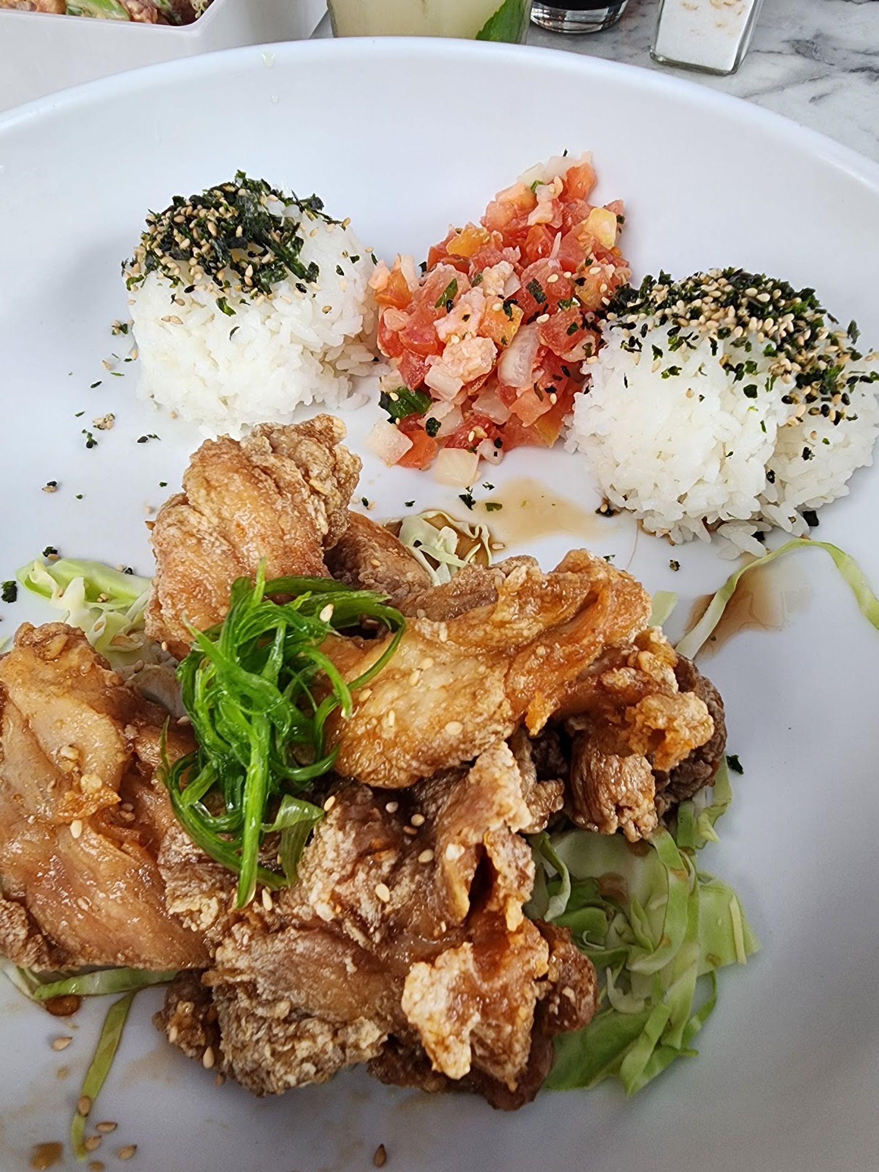Photo 4 of Umekes Fish Market Bar & Grill in Kailua-Kona, Big Island