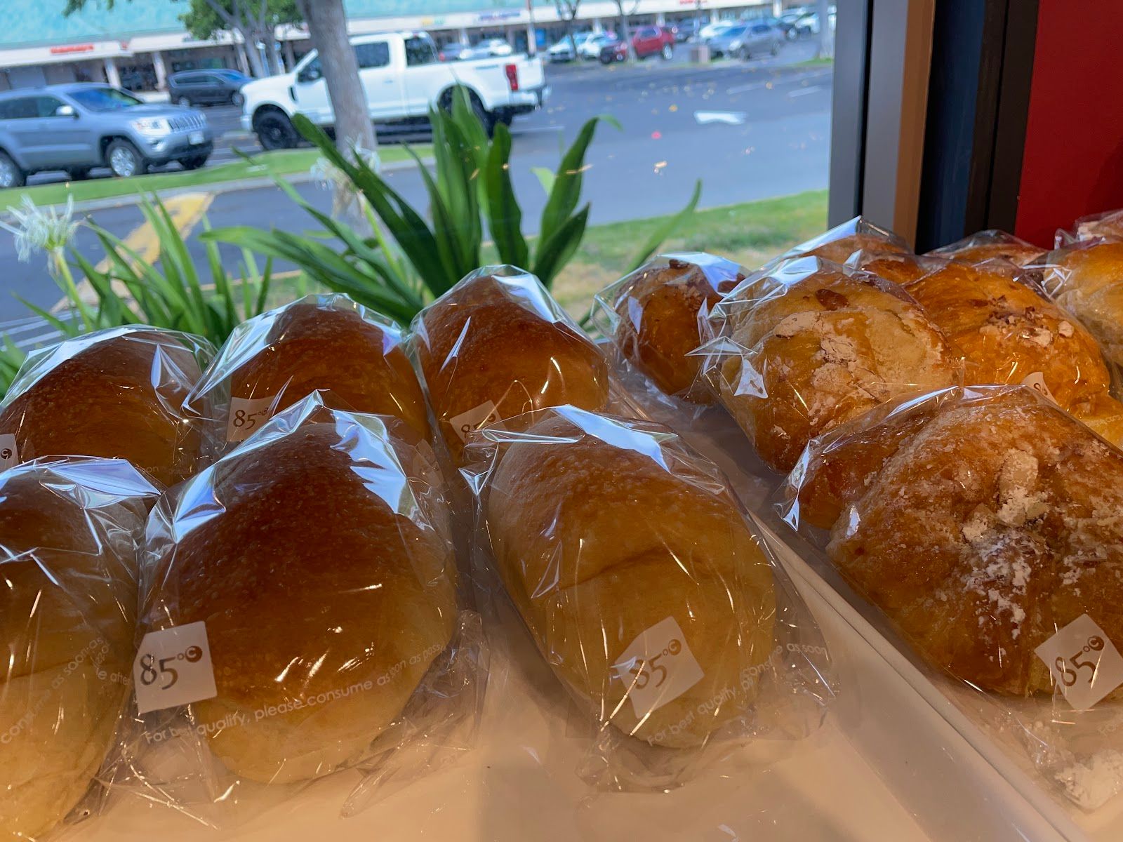 Photo 2 of 85°C Bakery Cafe - Kapolei in Kapolei & Makakilo, Oahu