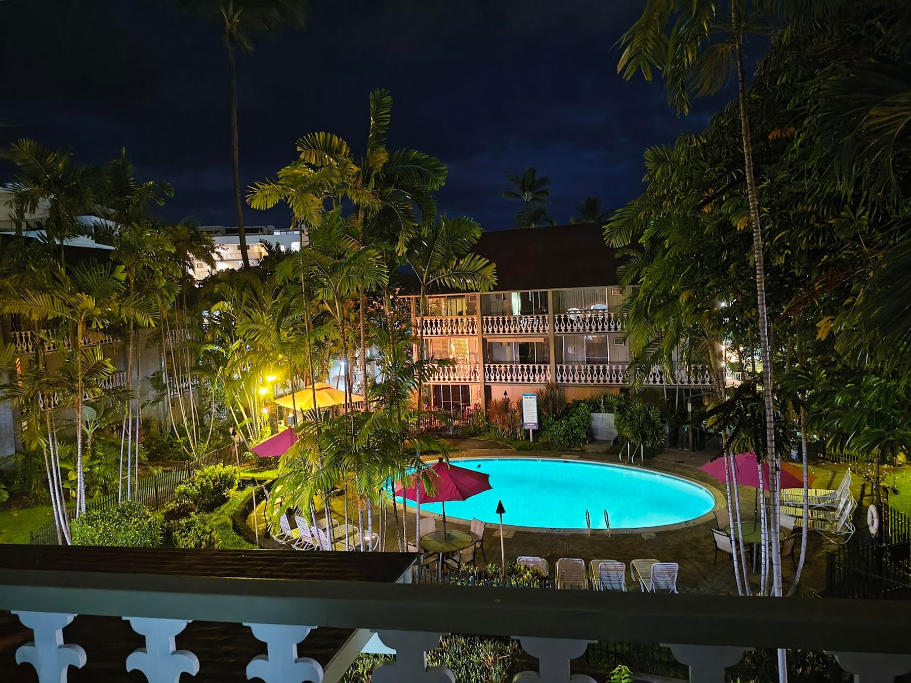 Photo 10 of Kona Islander Inn Hotel in Kailua-Kona, Big-island