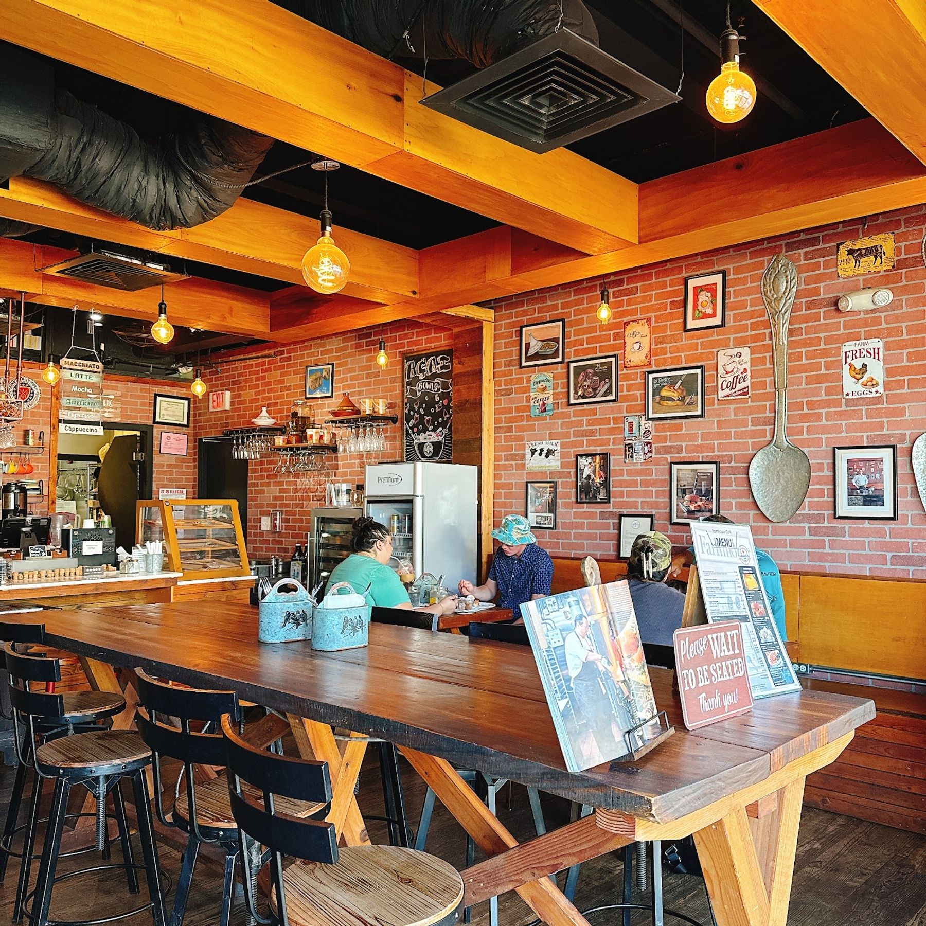 Photo 3 of Farmhouse Cafe in Ala Moana & Mōʻiliʻili, Oahu
