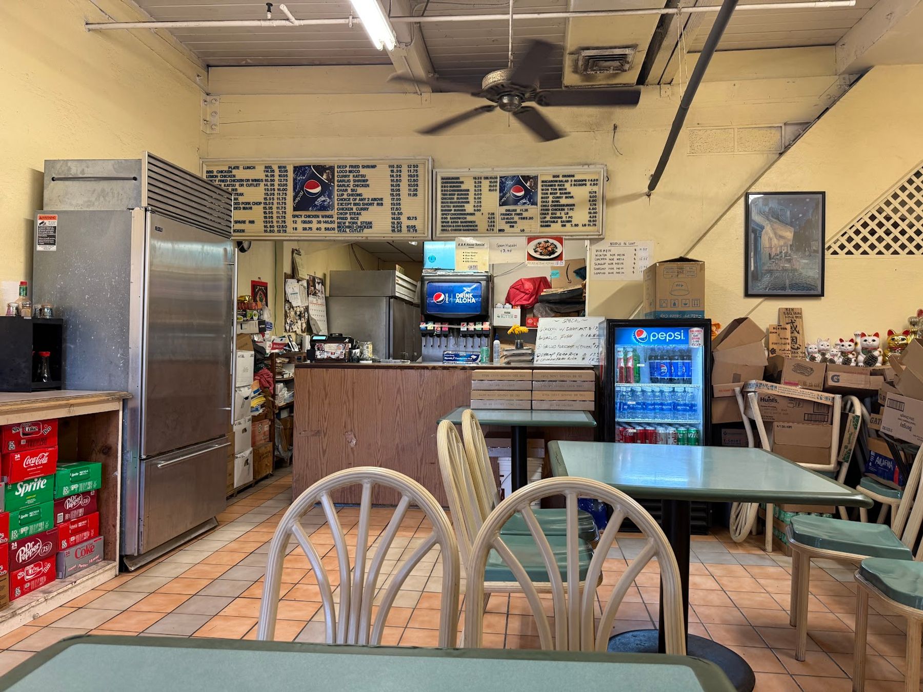 Photo 4 of K and K Bar B-Que Inn in Kailua & Lanikai, Oahu