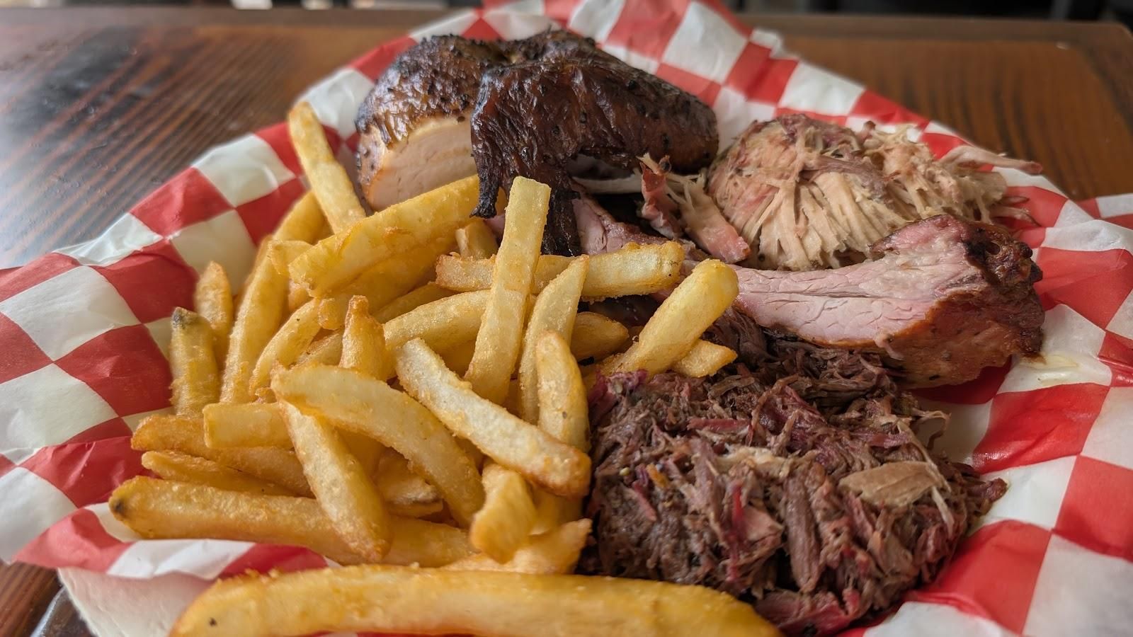 Chicken in a Barrel Waimea restaurant in Waimea, Kaua‘i photo 6