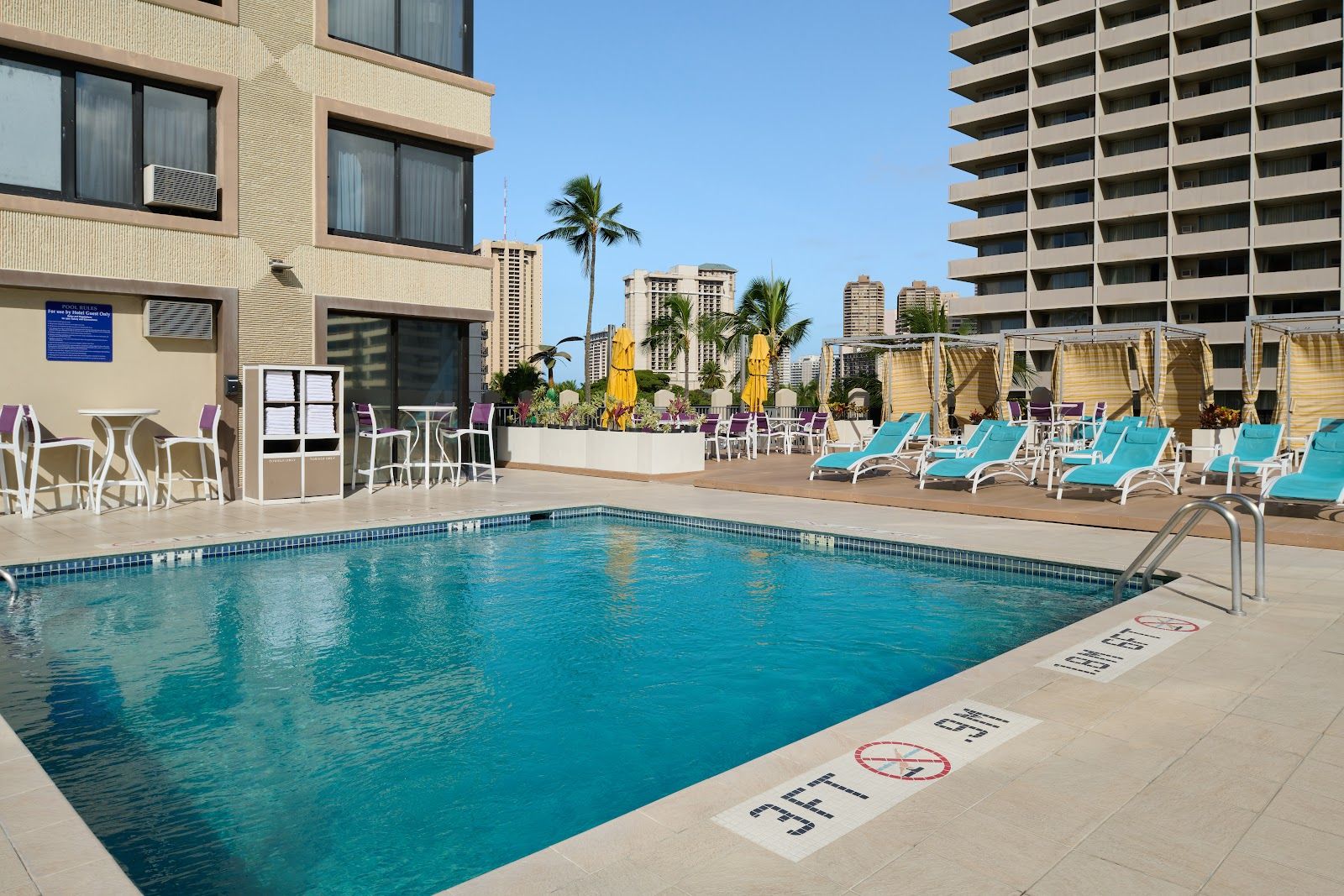 Photo 4 of Holiday Inn Express Waikiki by IHG in Waikīkī, Oahu
