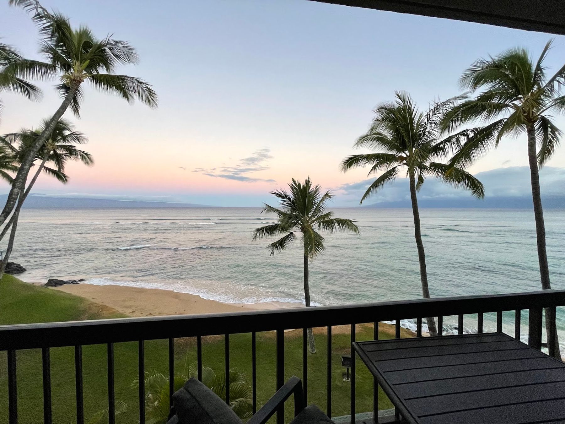 Photo 5 of Hale Mahina Beach Resort in Kapalua, Maui