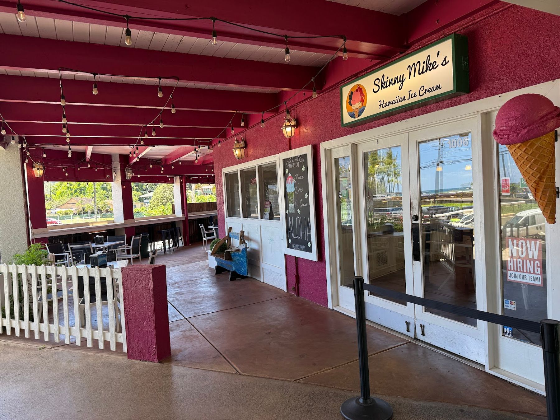 Skinny Mike's Ice Cream & Shave Ice restaurant in Lihue, Kaua‘i