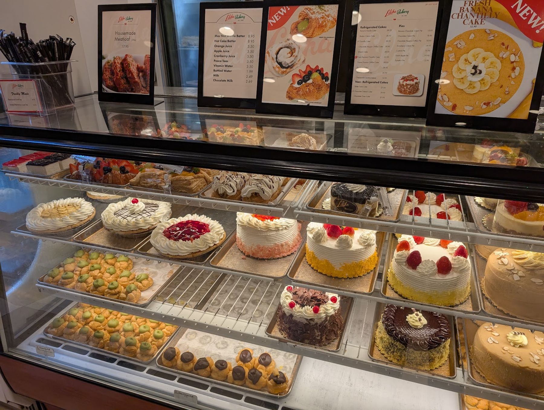 Photo 4 of Liliha Bakery Waikiki in Waikīkī, Oahu