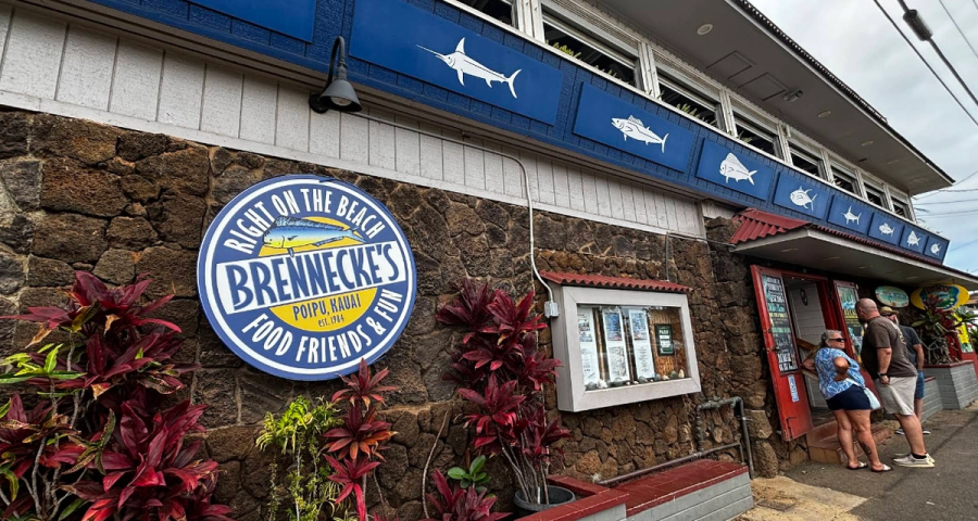 Brennecke's Beach Broiler restaurant in Poʻipū, Kaua‘i