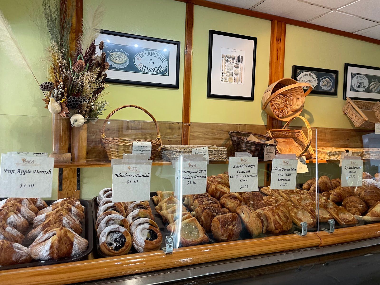 Photo 4 of Fendu Boulangerie in Mānoa, Makiki & Nuʻuanu, Oahu