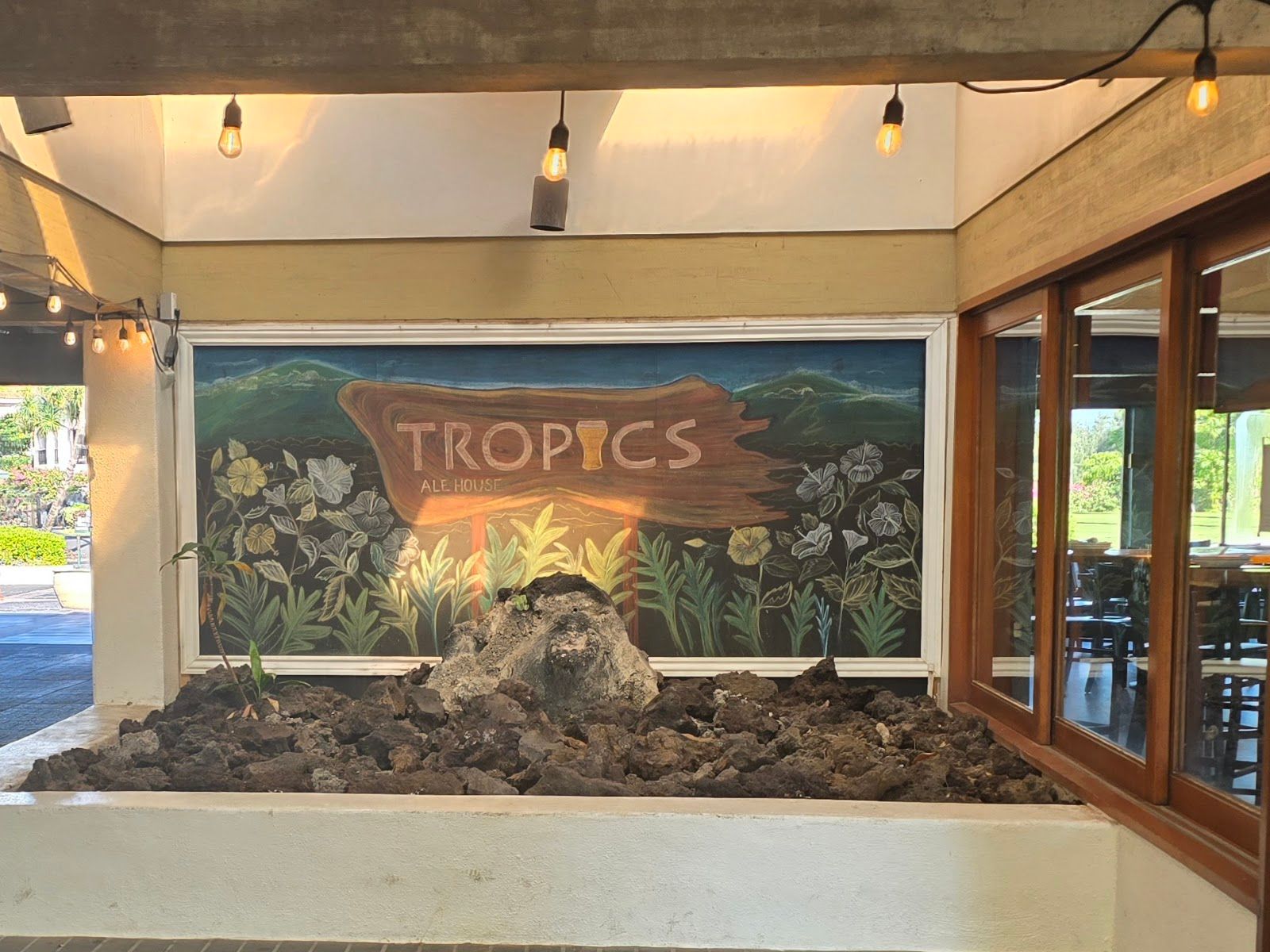 Photo 8 of Tropics Ale House - Waikōloa in Waikoloa, Big Island