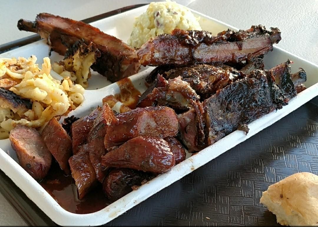 D Green's BBQ restaurant in Kōloa, Kaua‘i photo 2
