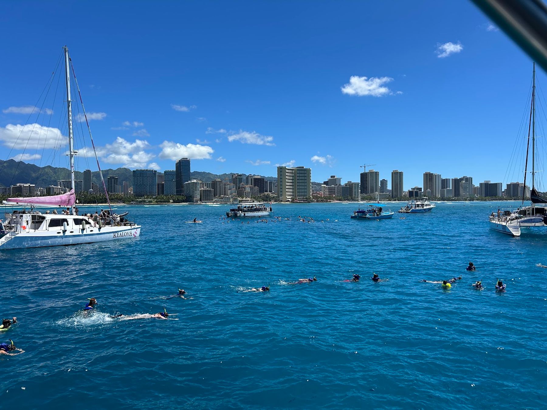 Photo 1 of Charter Oahu in Ala Moana & Mōʻiliʻili, Oahu