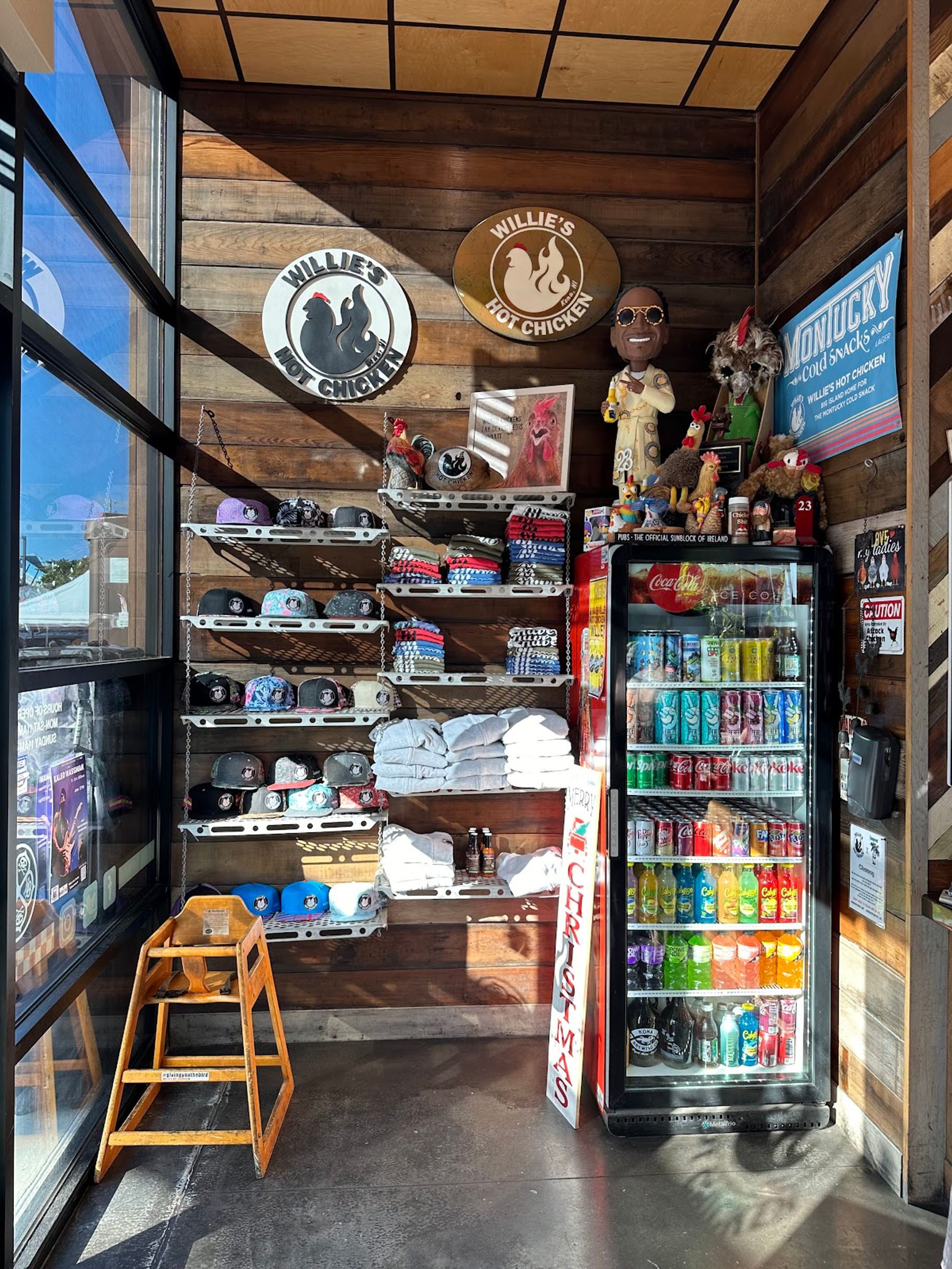 Photo 1 of Willie's Hot Chicken in Kailua-Kona, Big Island