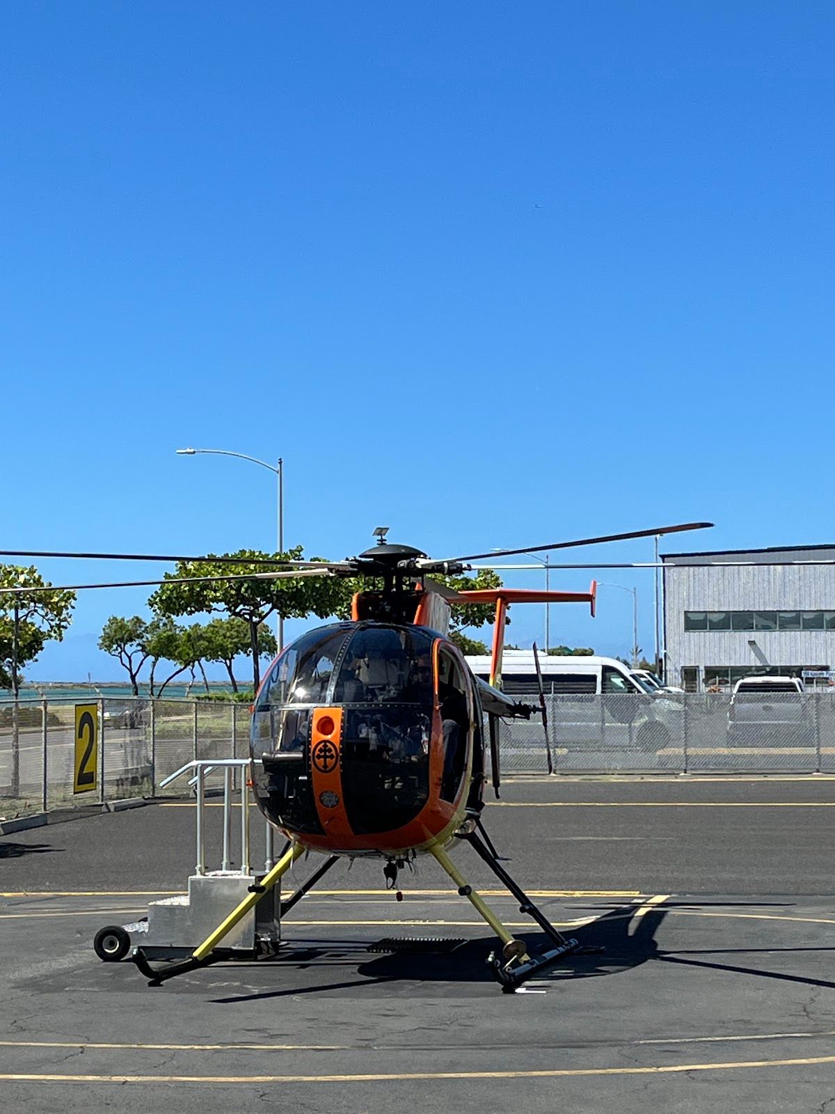 Photo 8 of Magnum Helicopters in Pearl Harbor & ʻAiea, Oahu