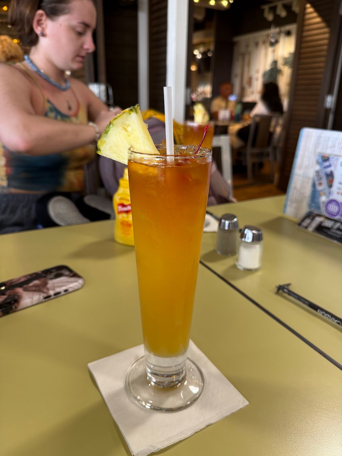 Photo 5 of Stinger Rays Tropical Bar and Grill in Pearl Harbor & ʻAiea, Oahu