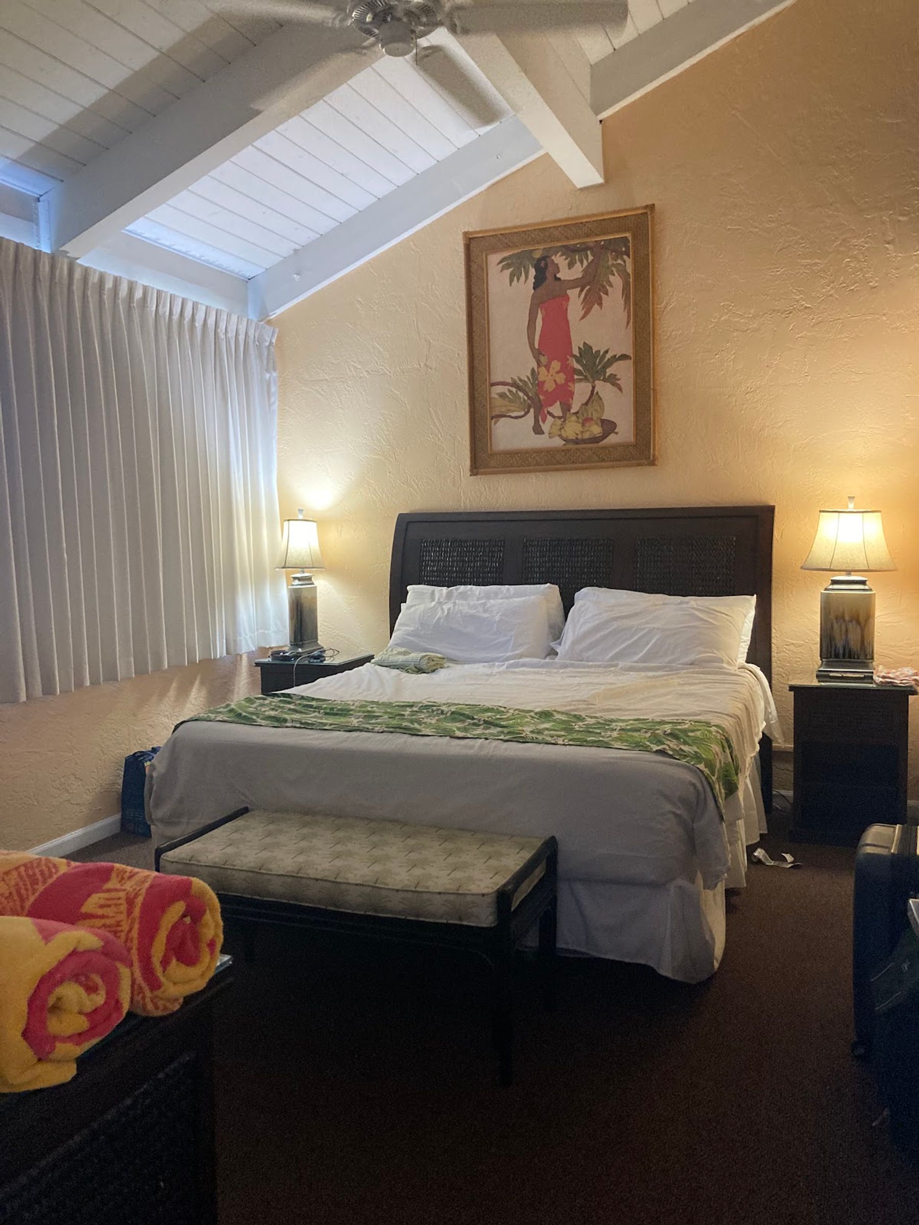 Photo 2 of Papakea Oceanfront Resort in Kapalua, Maui