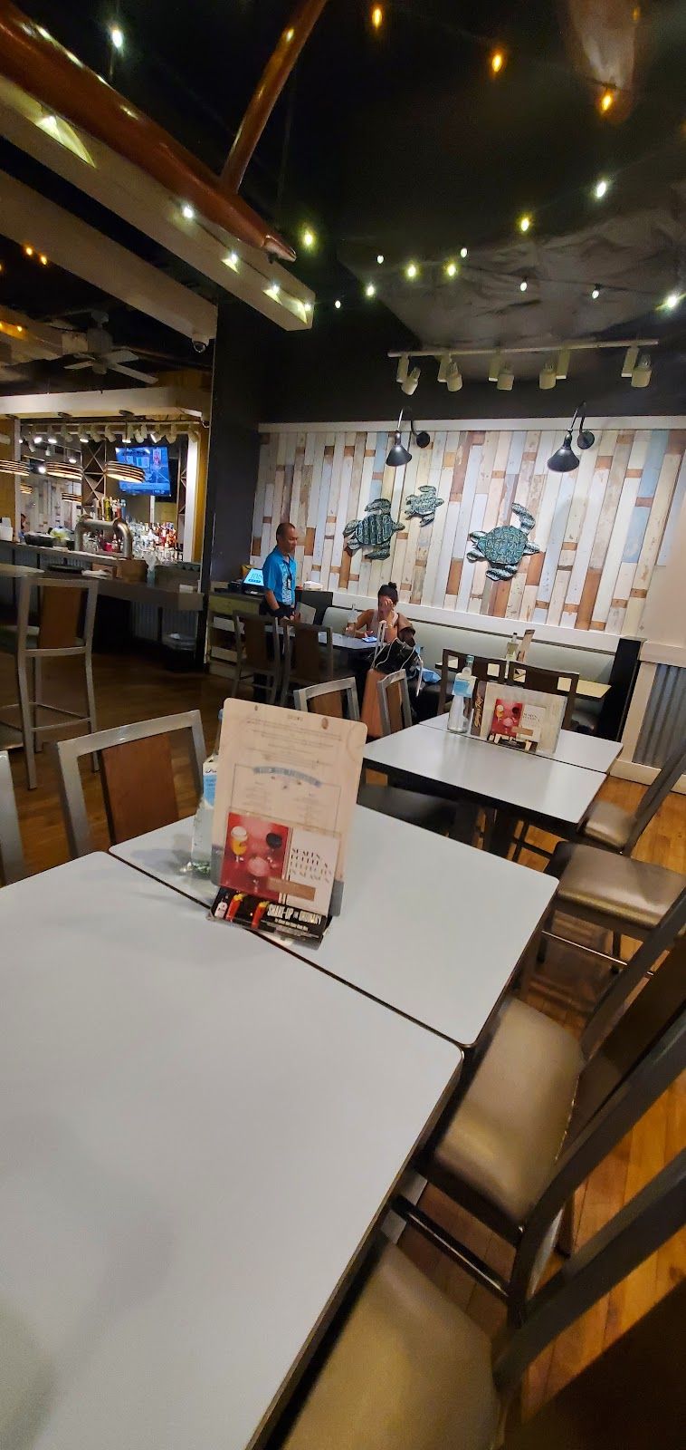Photo 10 of Stinger Rays Tropical Bar and Grill in Pearl Harbor & ʻAiea, Oahu