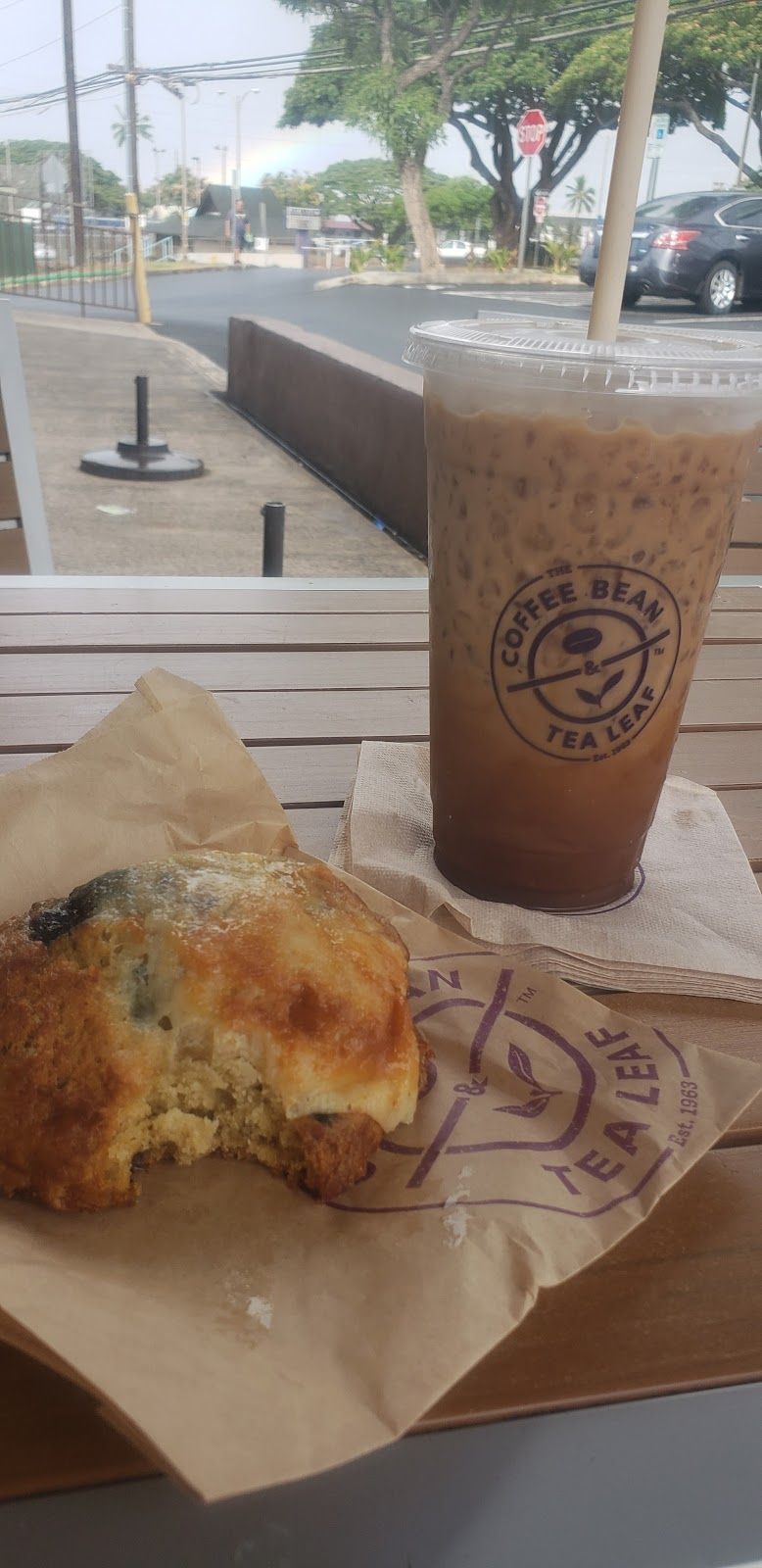 Photo 10 of The Coffee Bean & Tea Leaf Pearl City in Pearl City, Oahu