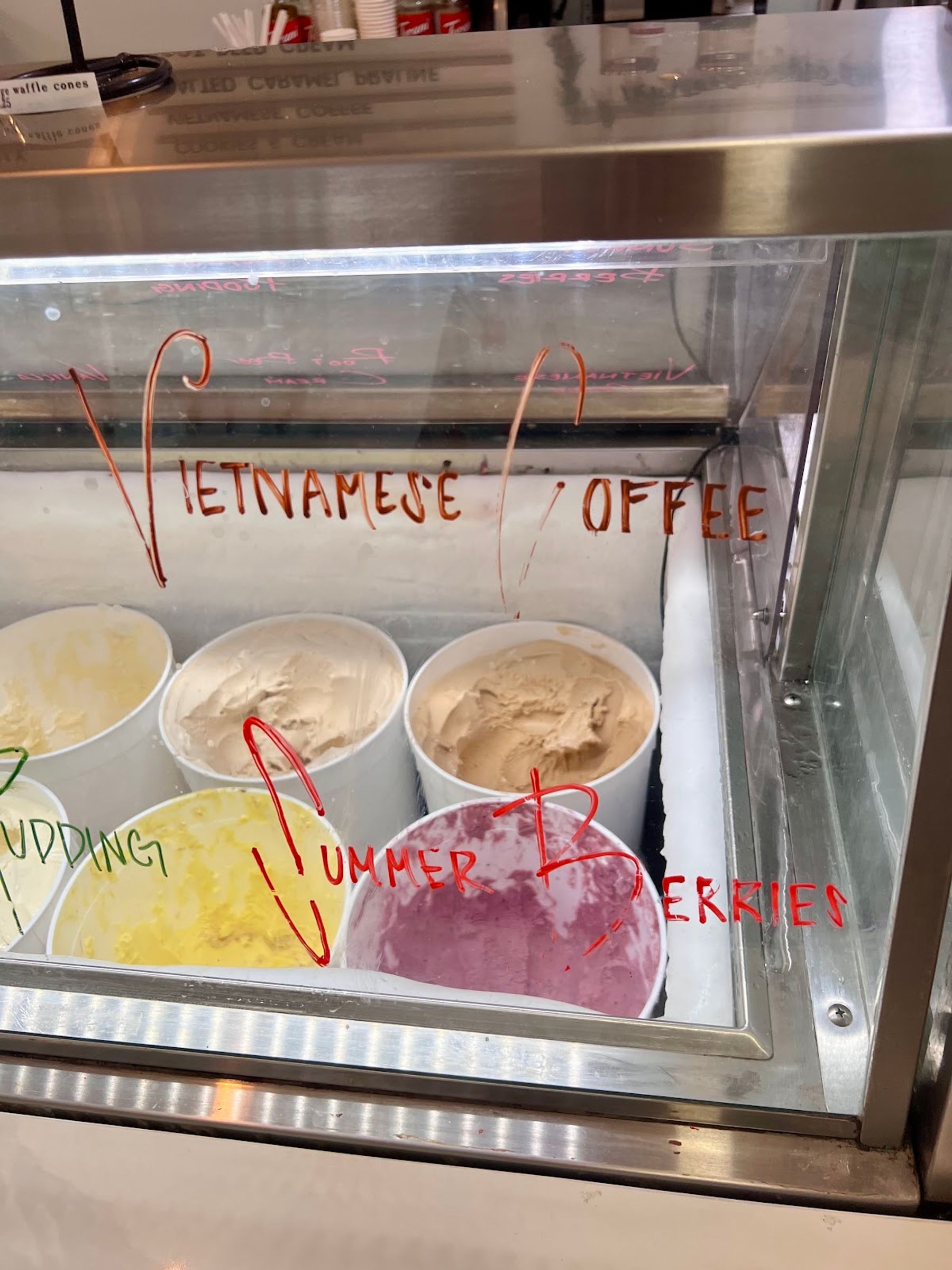 Photo 8 of Hammond's Gourmet Ice Cream in Hawaiʻi Kai & East Honolulu, Oahu