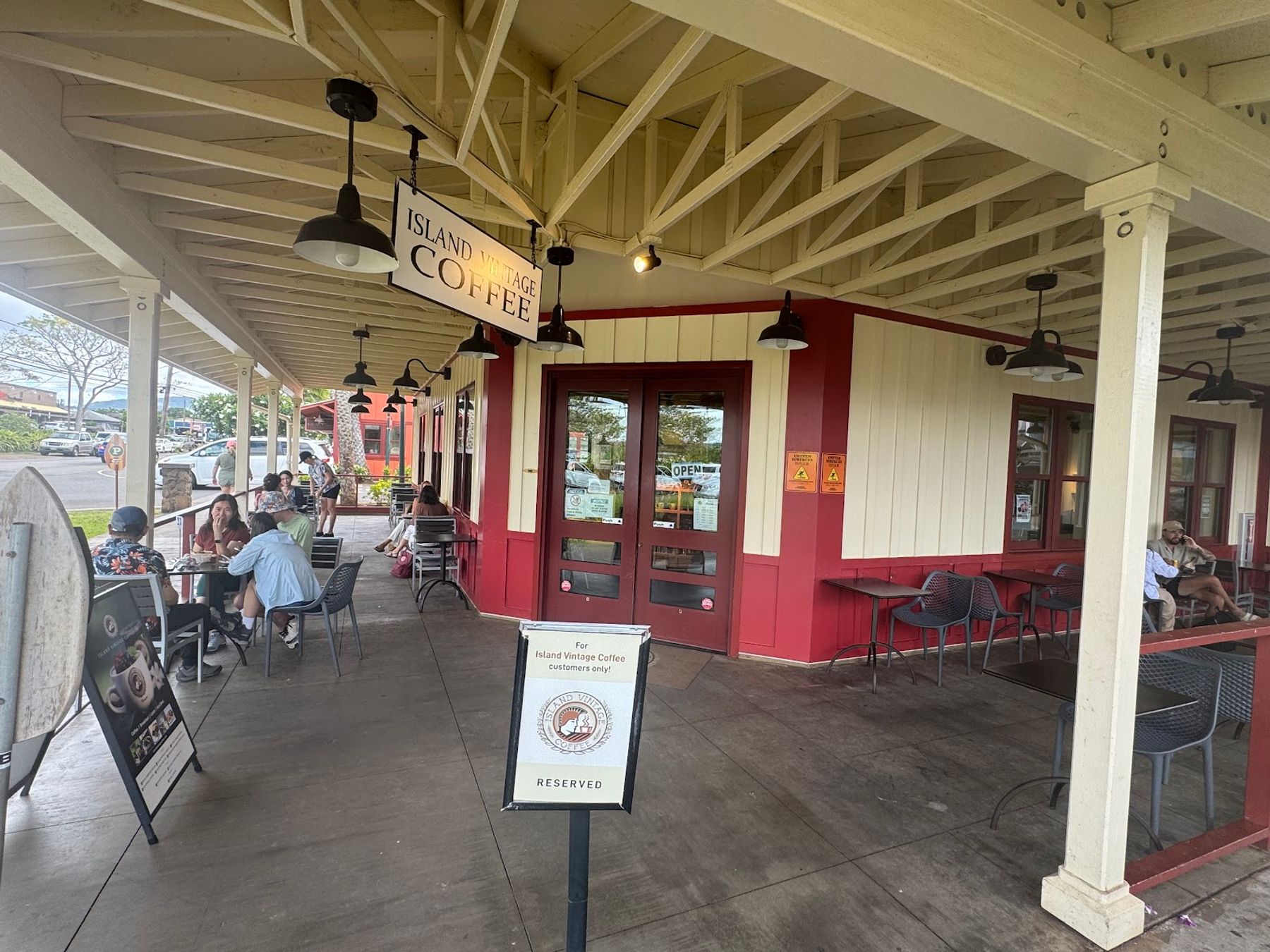 Photo 4 of Island Vintage Coffee in Haleʻiwa, Oahu