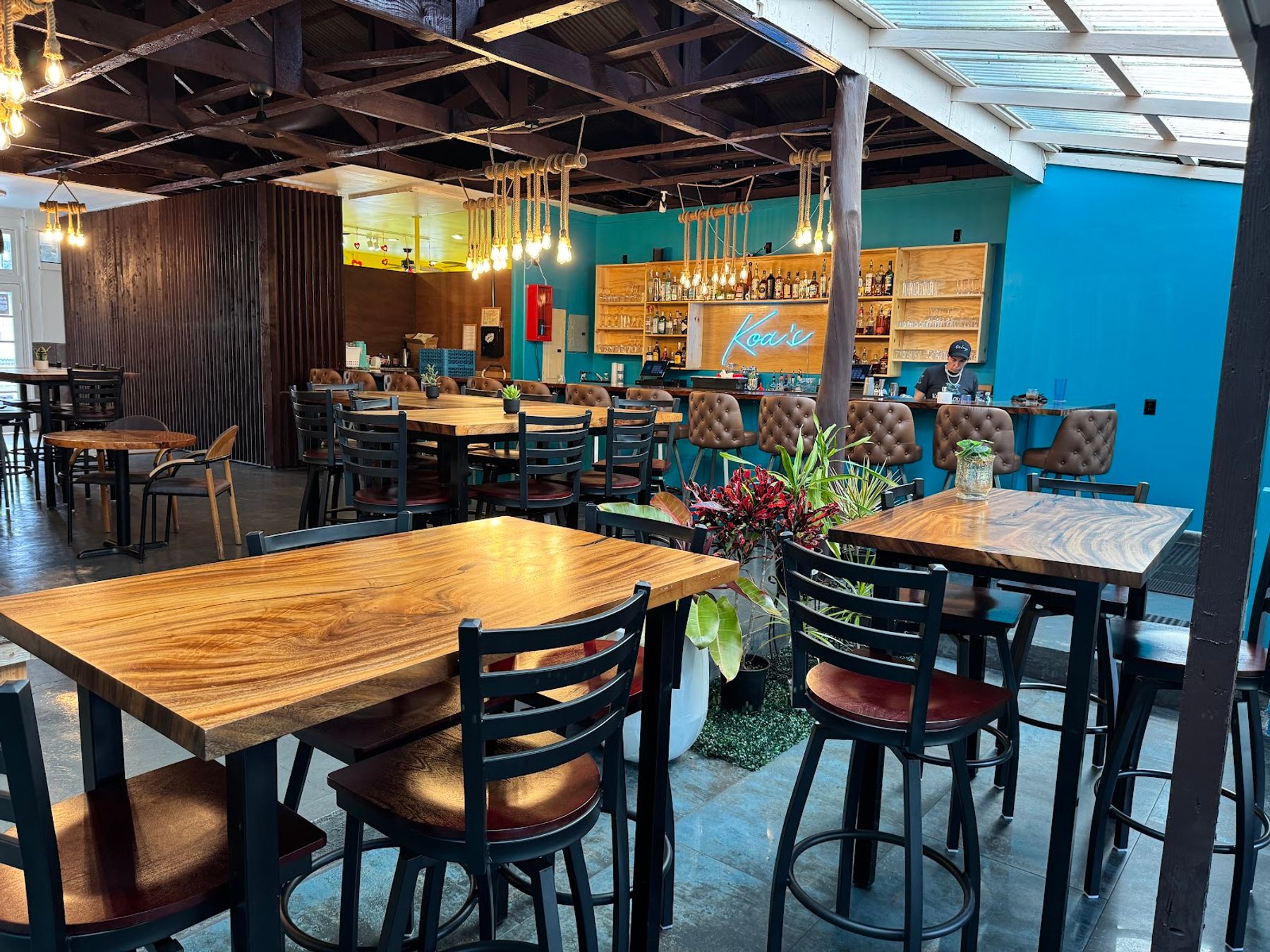 Photo 5 of Koa's Lounge in Pāhoa, Big Island