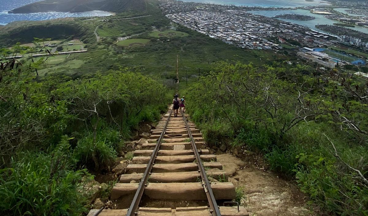 Photo 2 of Koko Crater Stairs in Hawaiʻi Kai & East Honolulu, Oahu