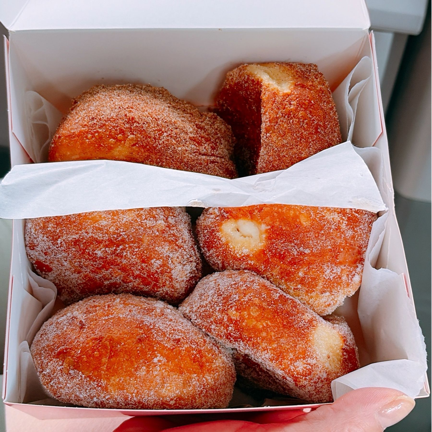 Photo 4 of Leonard's Bakery in Diamond Head & Kapahulu, Oahu