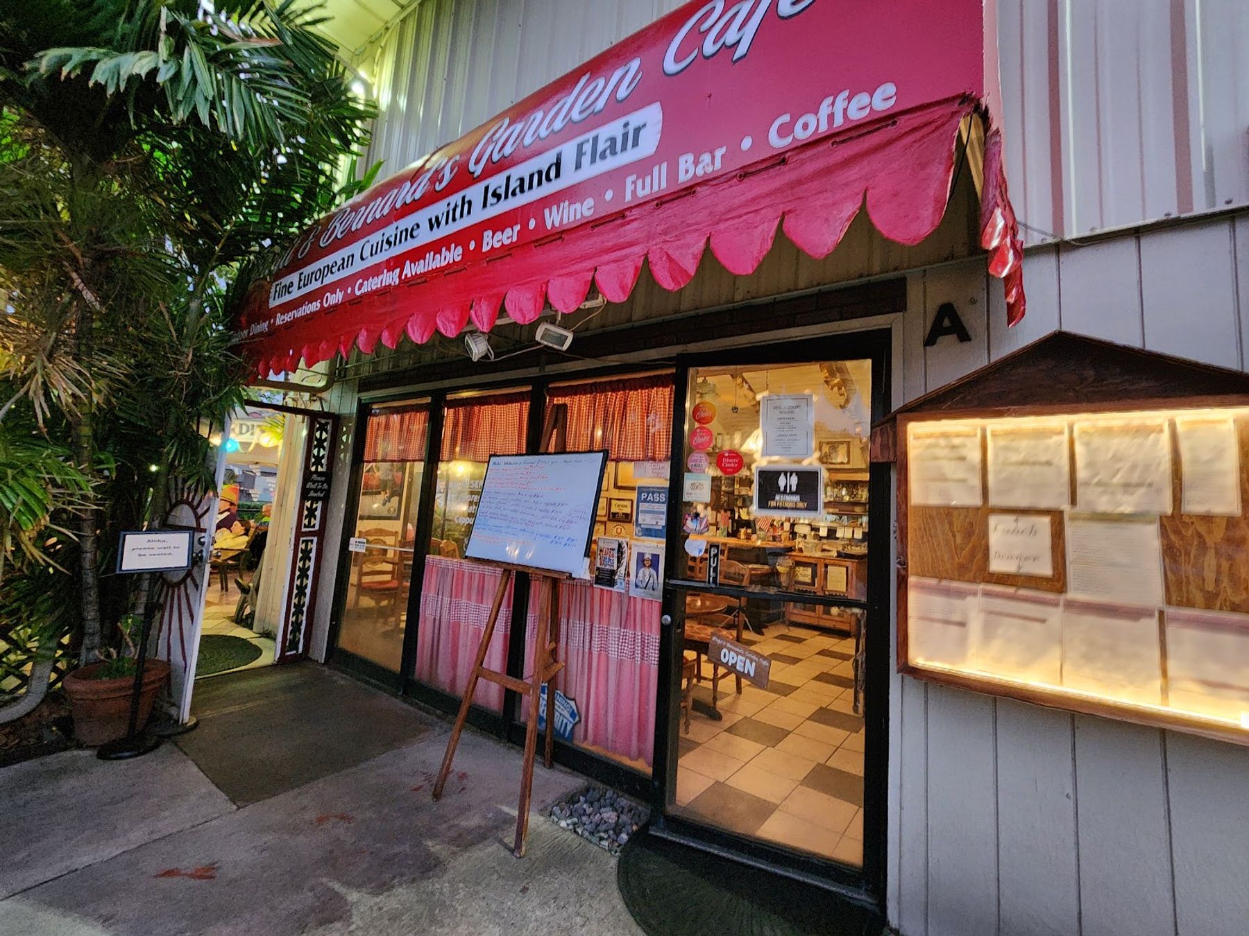 Photo 5 of Brigit & Bernard's Garden Cafe in Kahului, Maui
