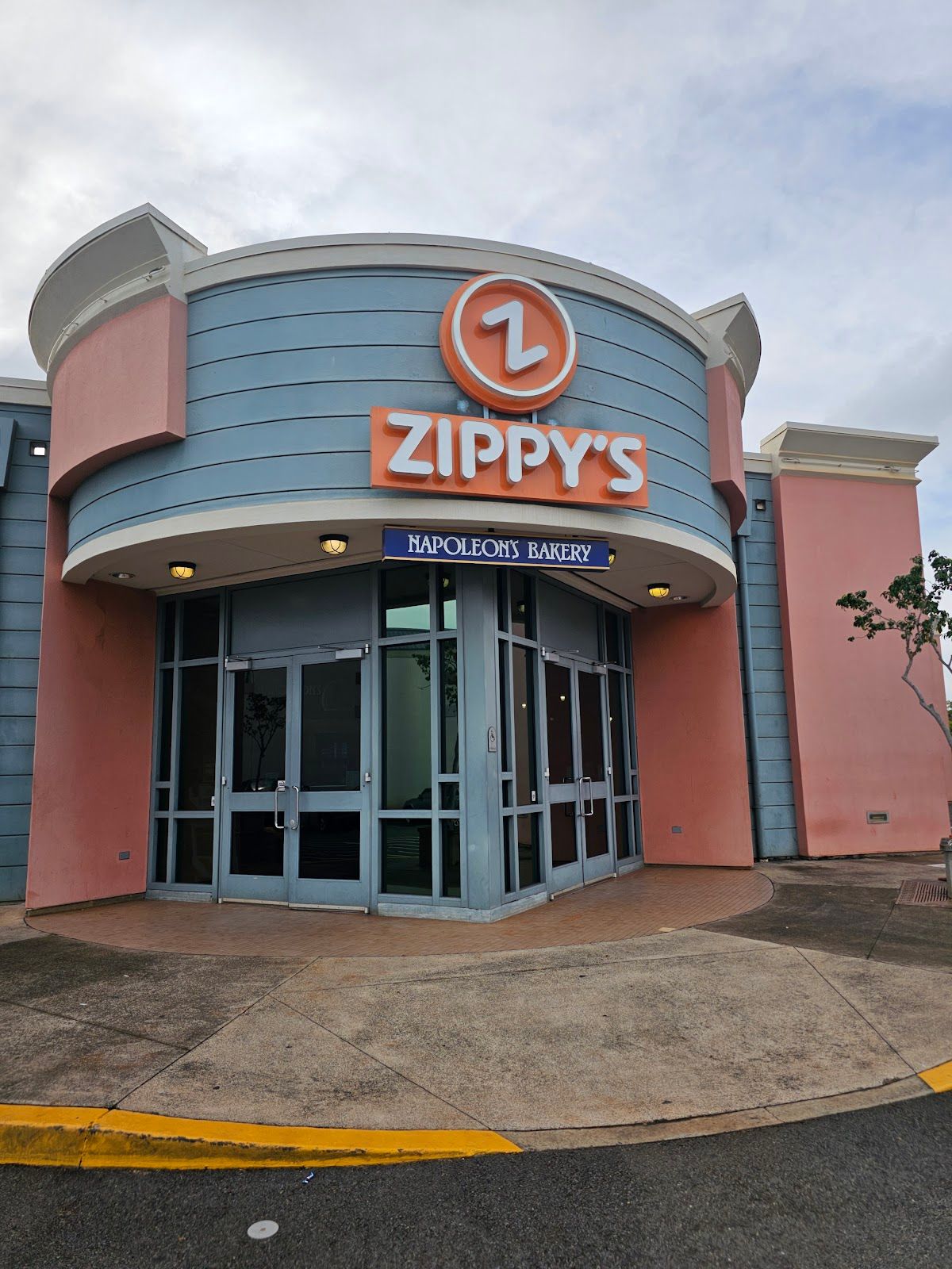 Photo 7 of Zippy's Waipio in Waipahu & Kunia, Oahu