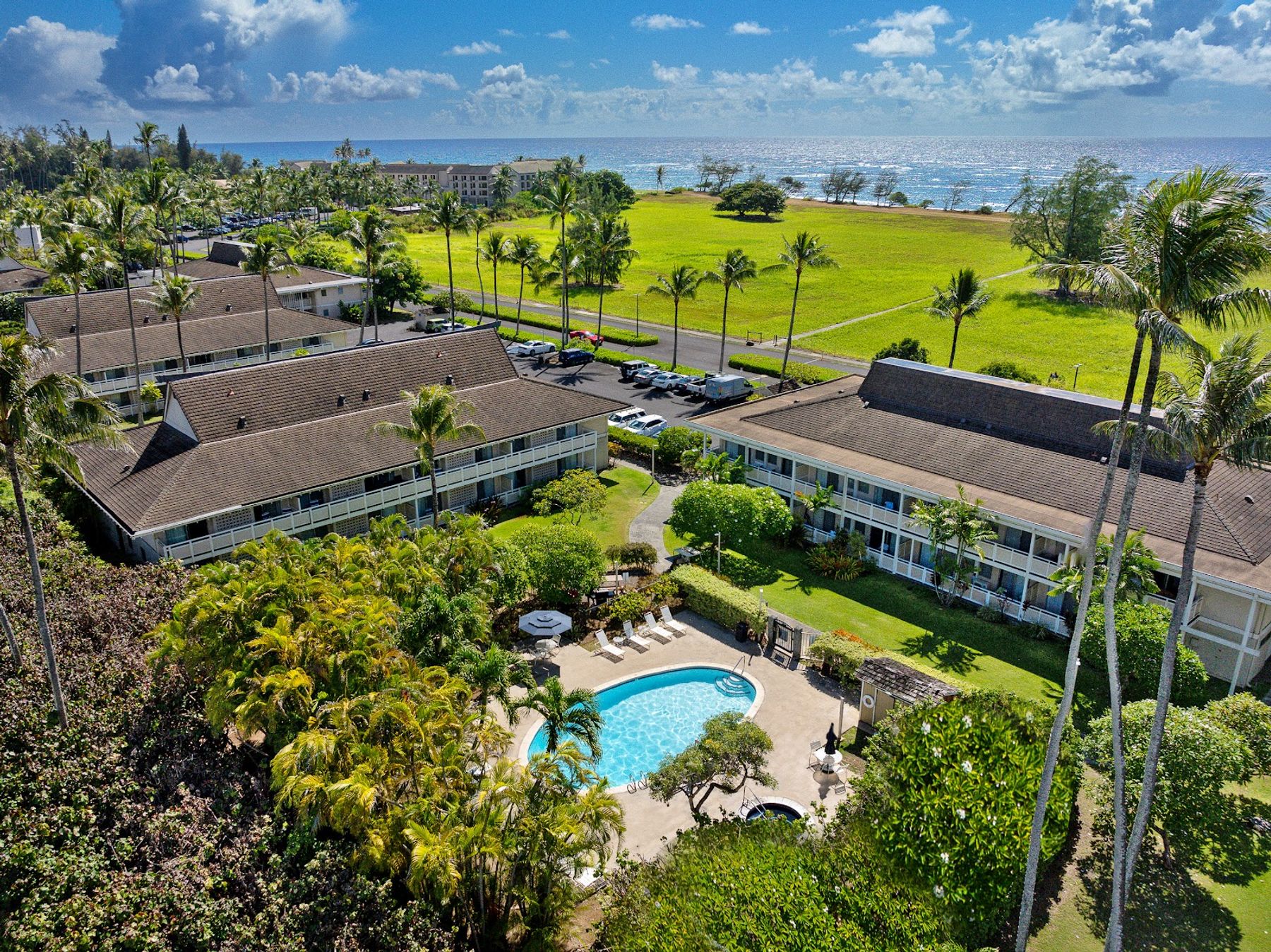 Plantation Hale Suites lodging in Kapaʻa, Kaua‘i