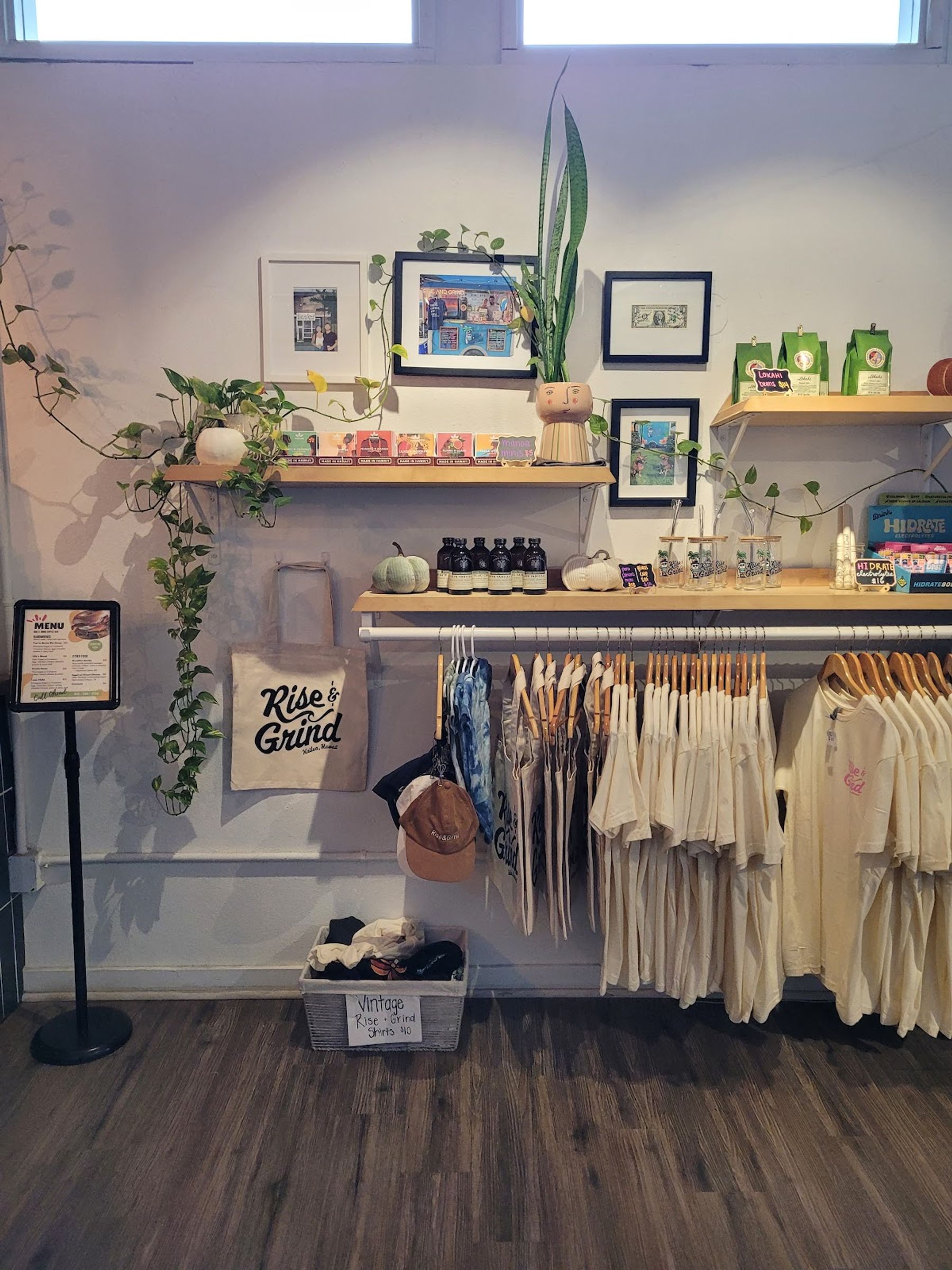 Photo 9 of Rise & Grind Coffee Bar in Kailua & Lanikai, Oahu