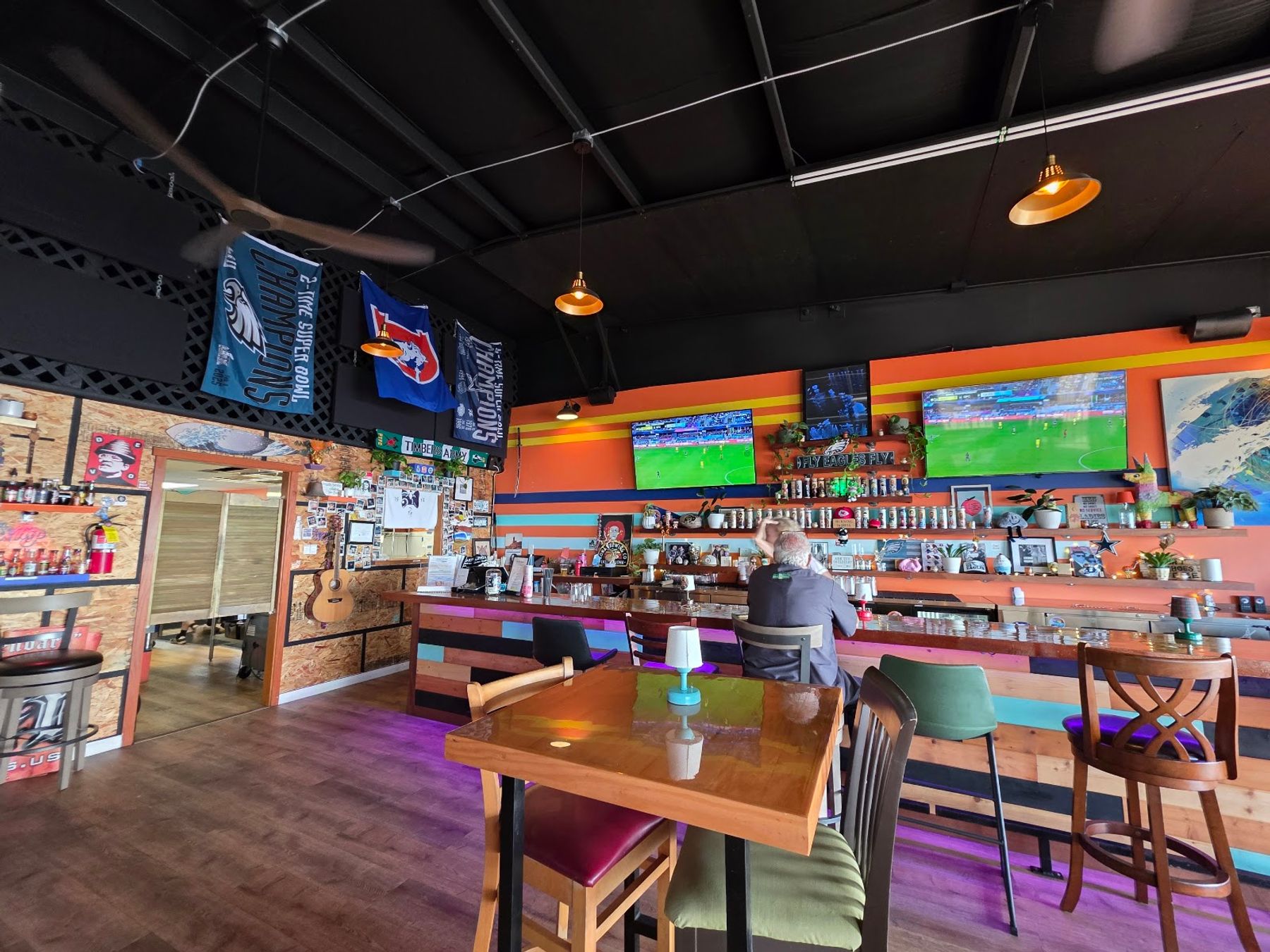 Photo 3 of Da Whip Sandos & Bar in Kailua-Kona, Big Island