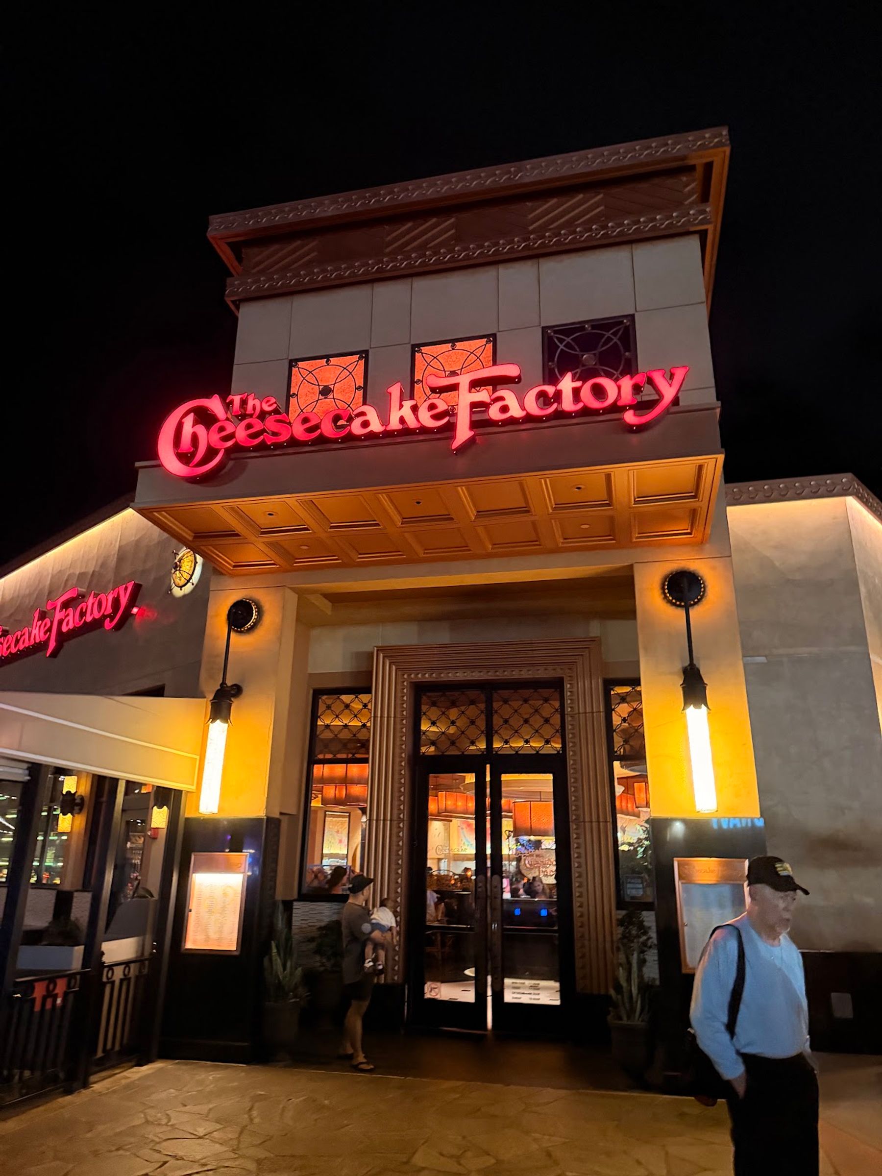 Photo 4 of The Cheesecake Factory in Kapolei & Makakilo, Oahu