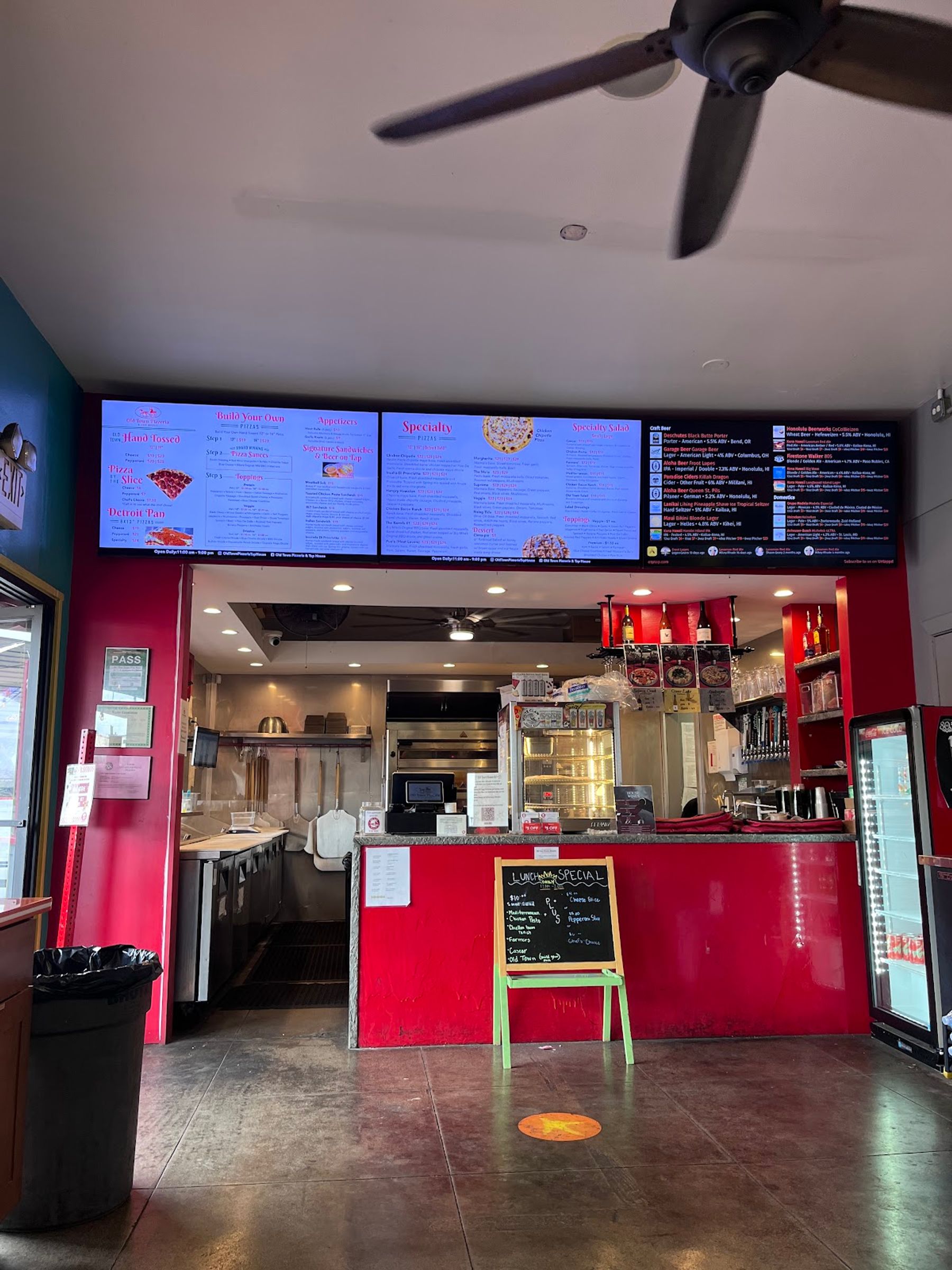 Photo 9 of Old Town Pizzeria & Tap House in Wahiawā, Oahu
