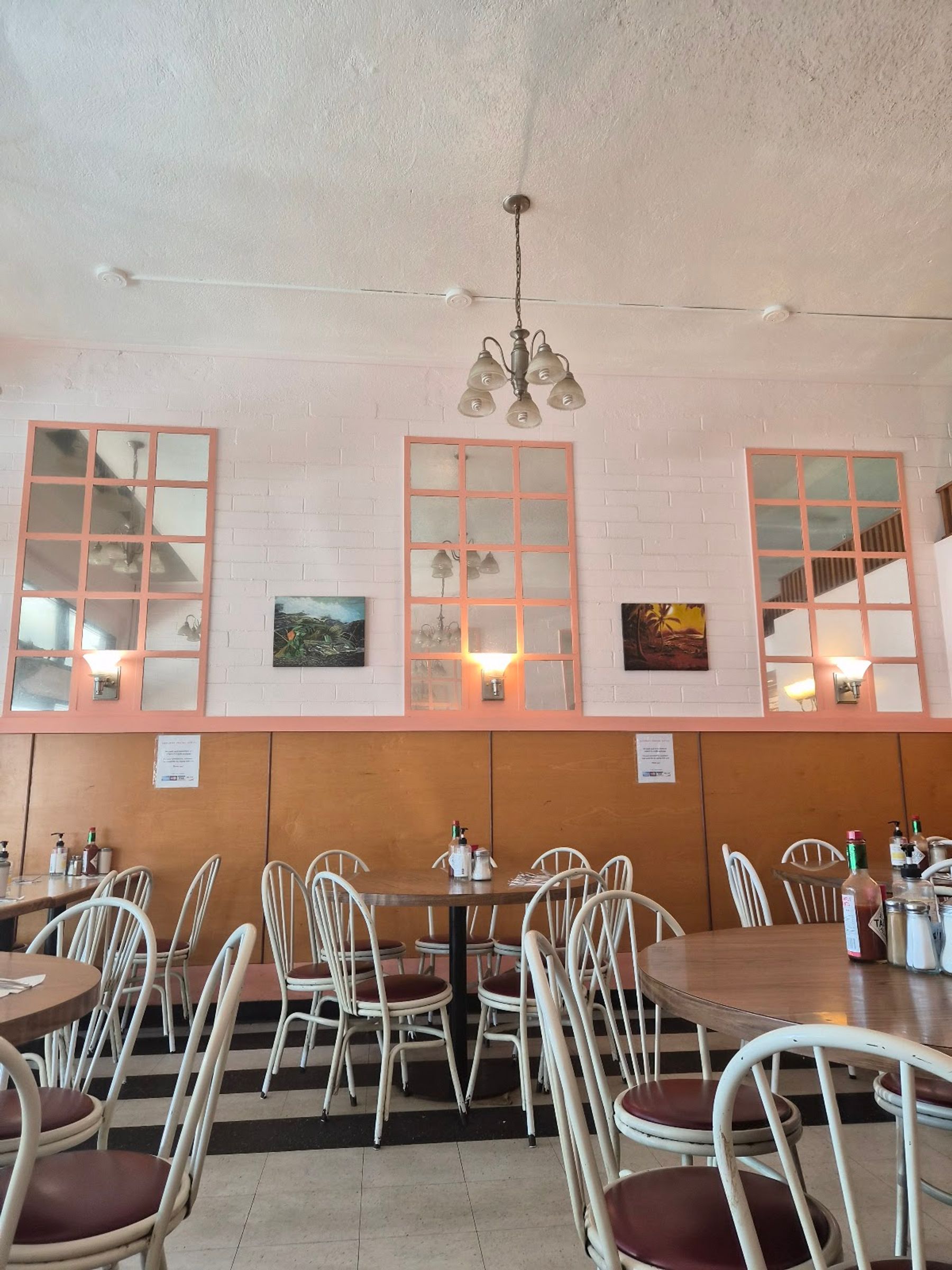 Photo 3 of Jack's Restaurant in Hawaiʻi Kai & East Honolulu, Oahu