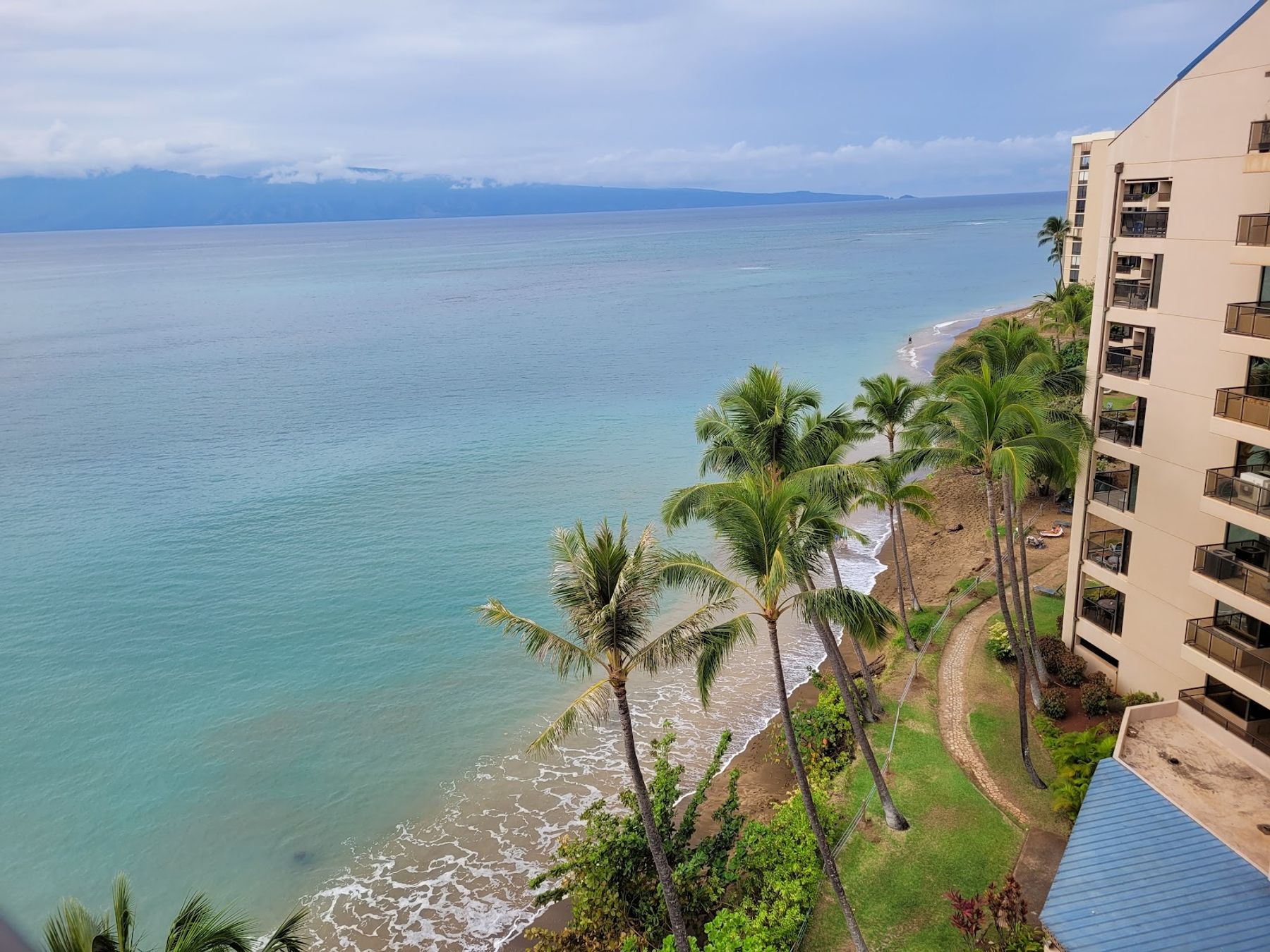 Photo 10 of Kahana Beach Resort in Kapalua, Maui
