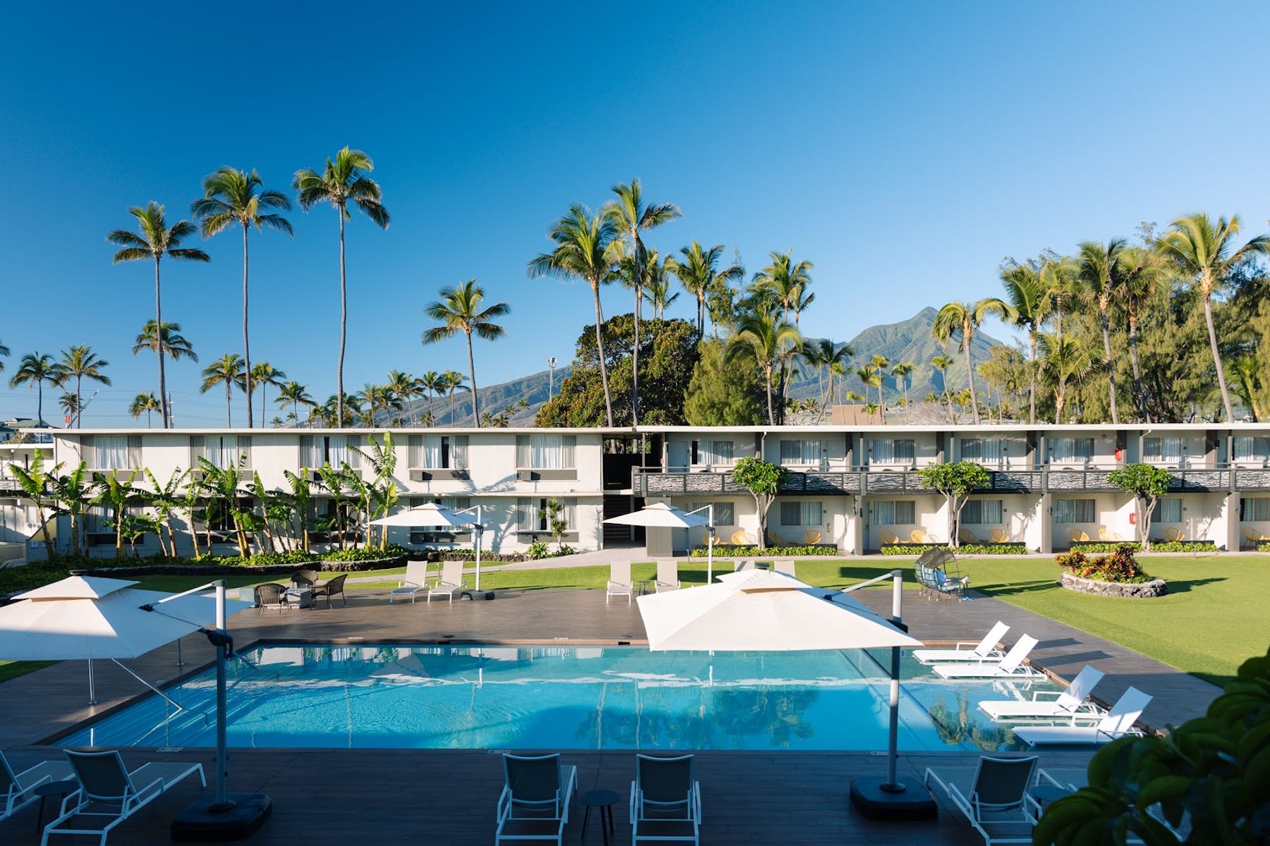 Photo 3 of Maui Seaside Hotel in Kahului, Maui
