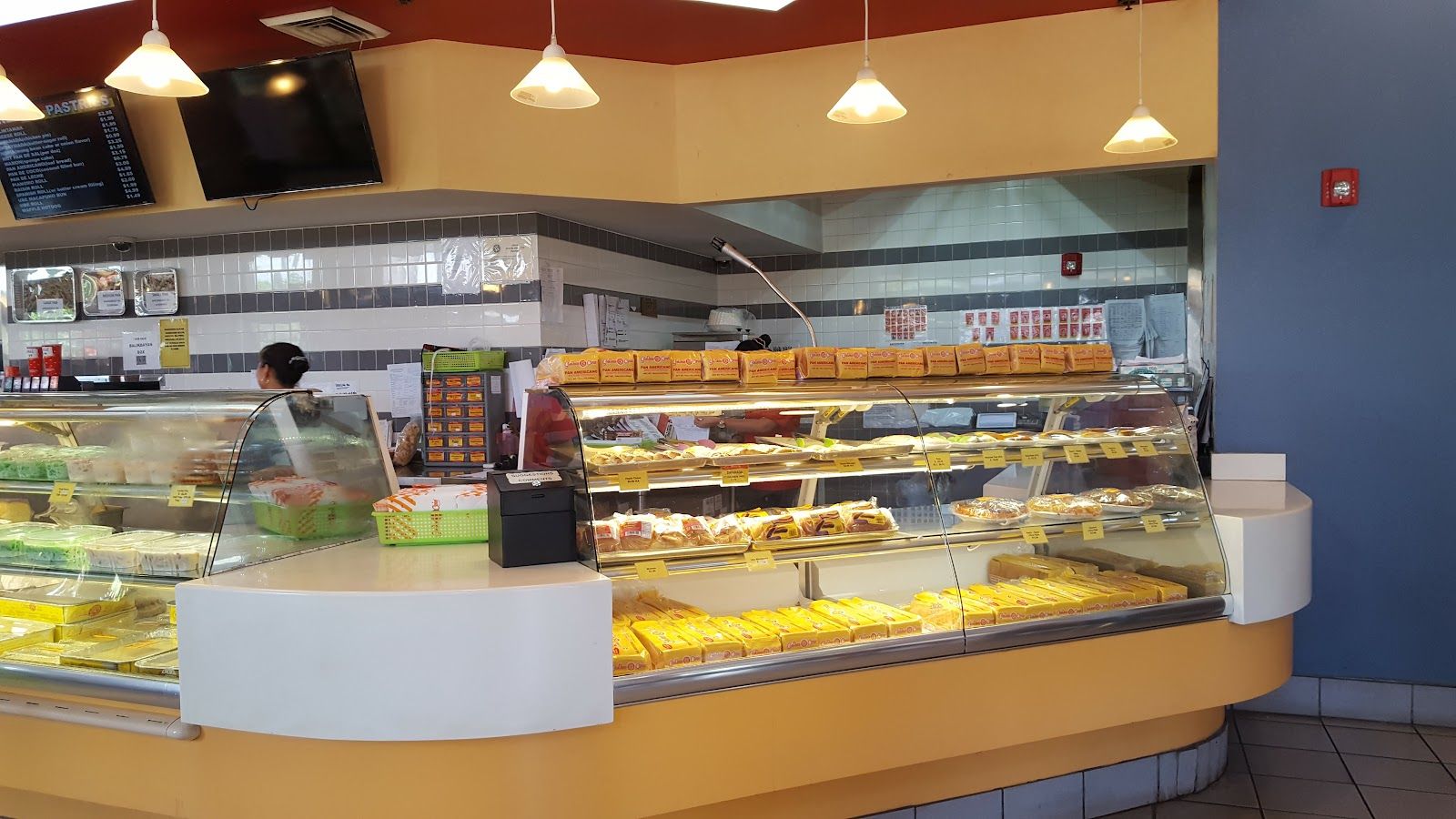 Photo 5 of Golden Coin Bake Shop in Waipahu & Kunia, Oahu