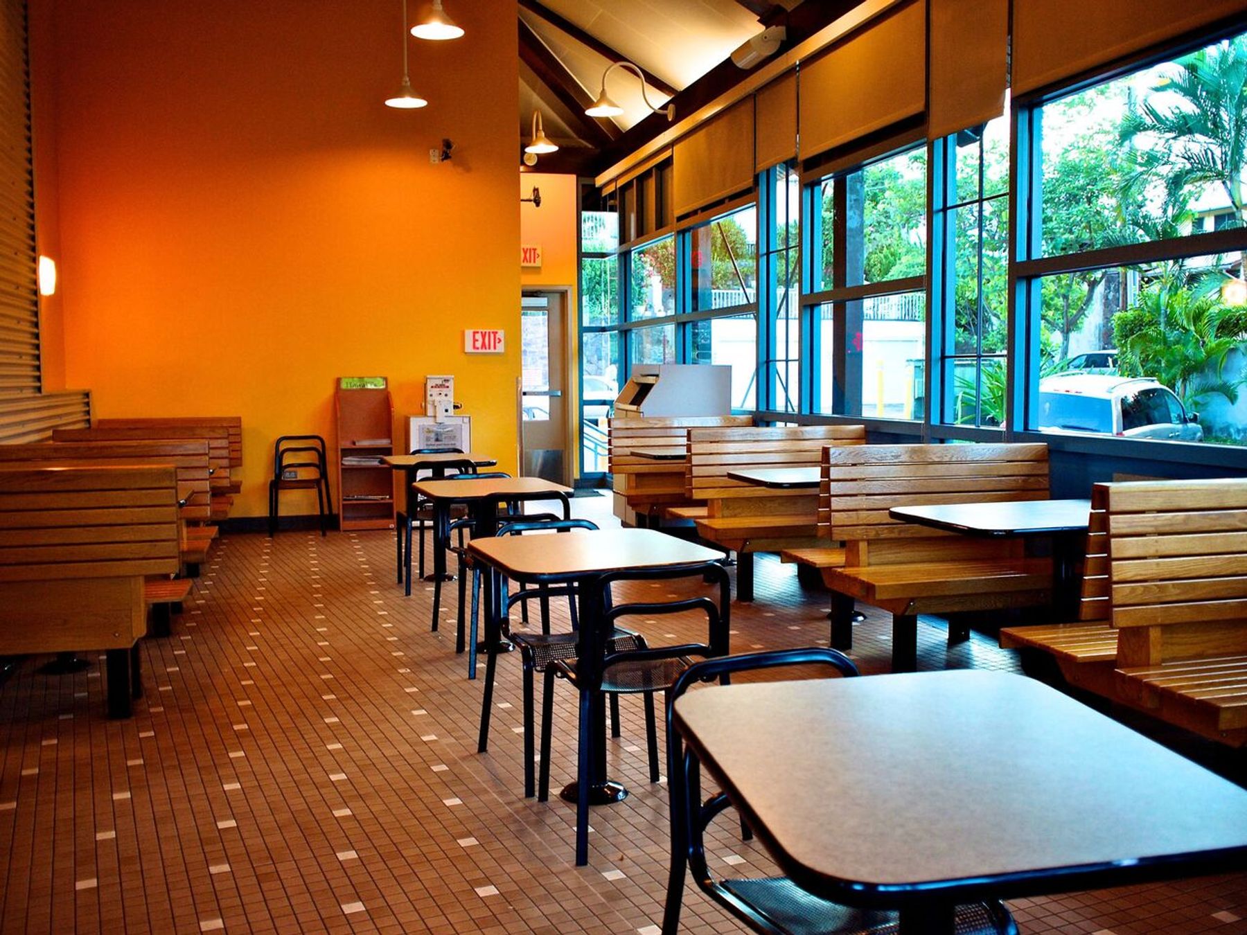 Photo 1 of Zippy's Pearl City in Pearl City, Oahu
